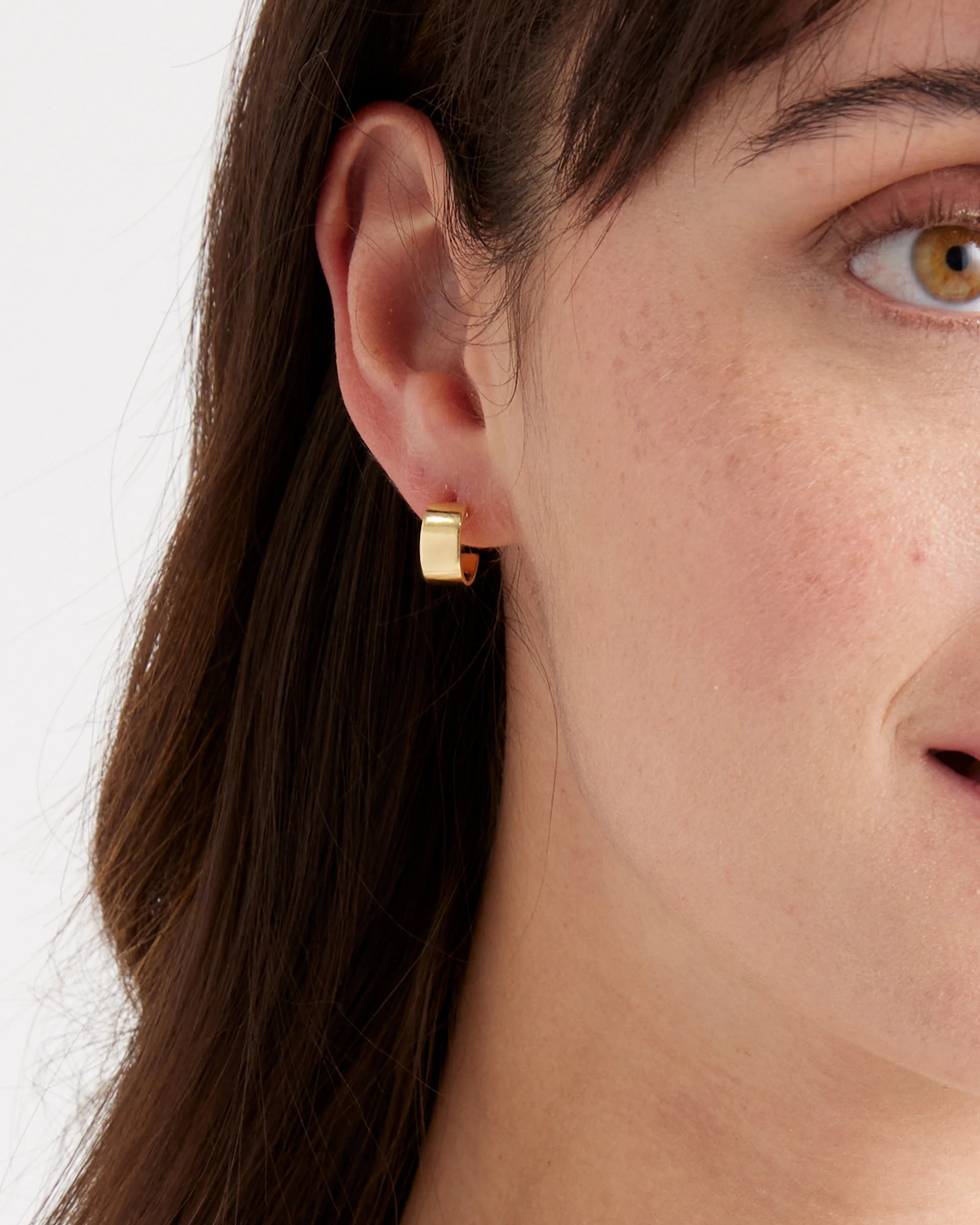 Wide Mini Hoops - One Size / Gold Vermeil Secondary image