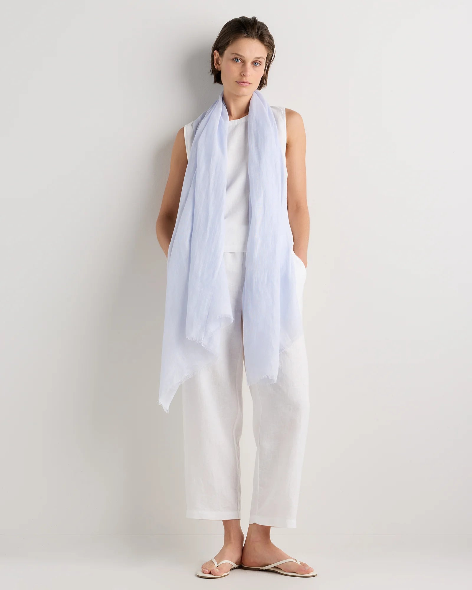 100% European Linen Scarf - One Size / Porcelain Blue Secondary image