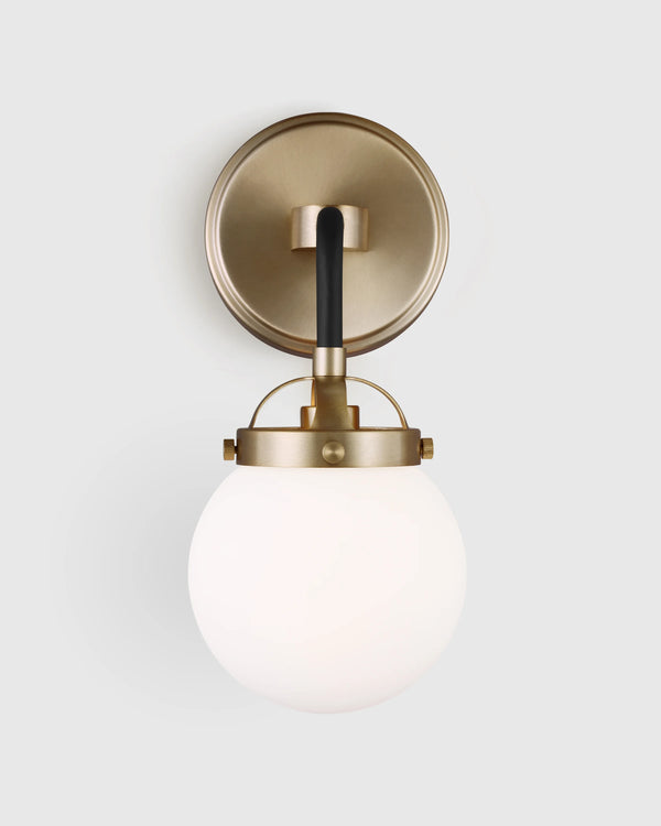 Single Globe Steel Sconce - One Size / Black
