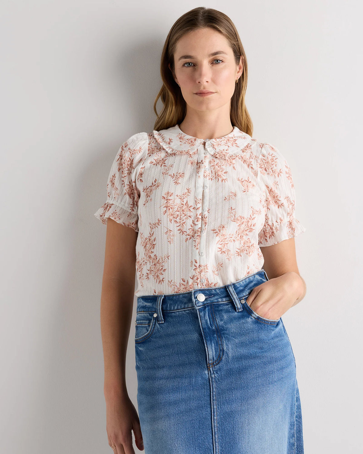 Embroidered Cotton Ruffle Collar Short Sleeve Blouse - XS / Classic White