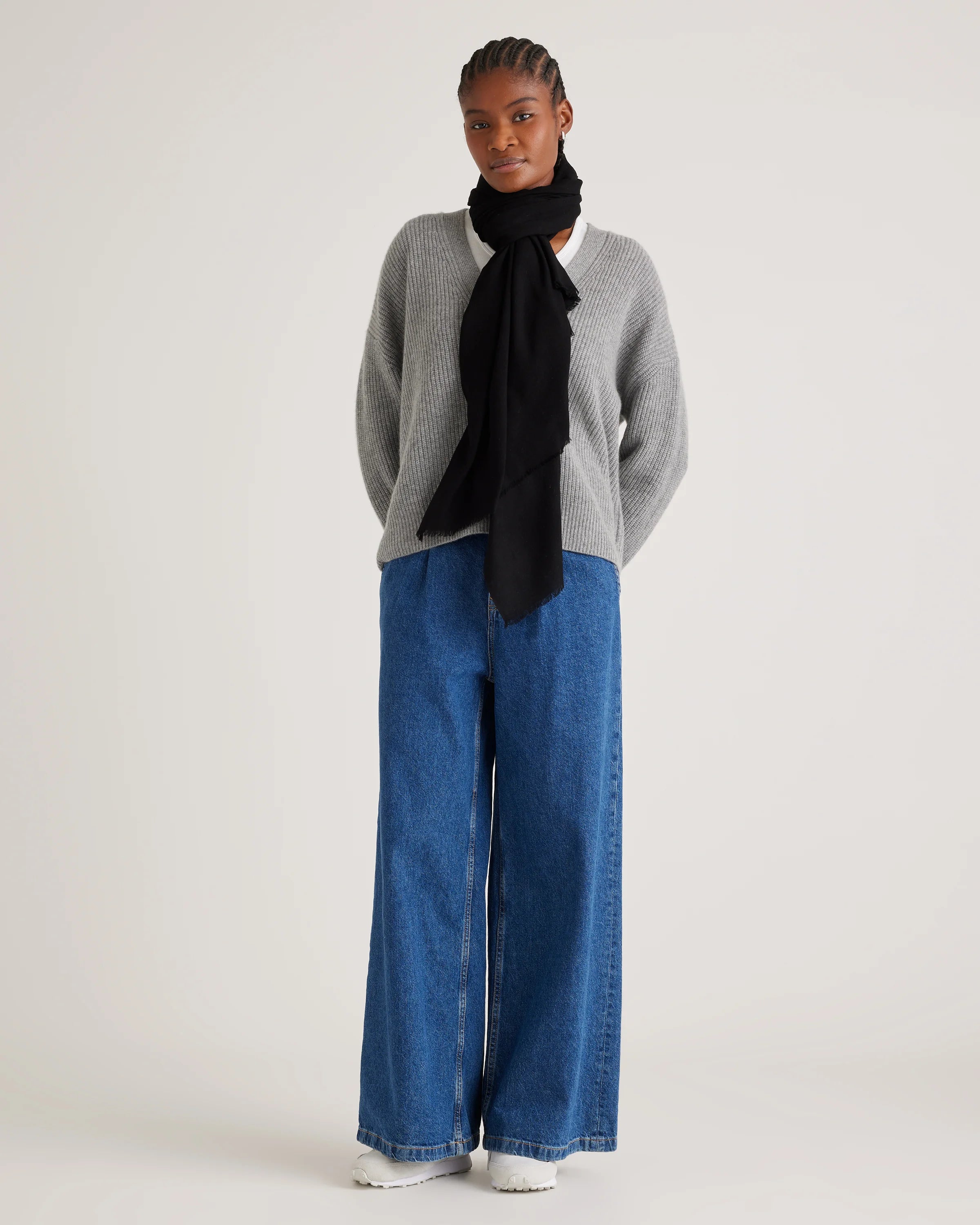 100% Pashmina Wool Scarf - One Size / Black Secondary image