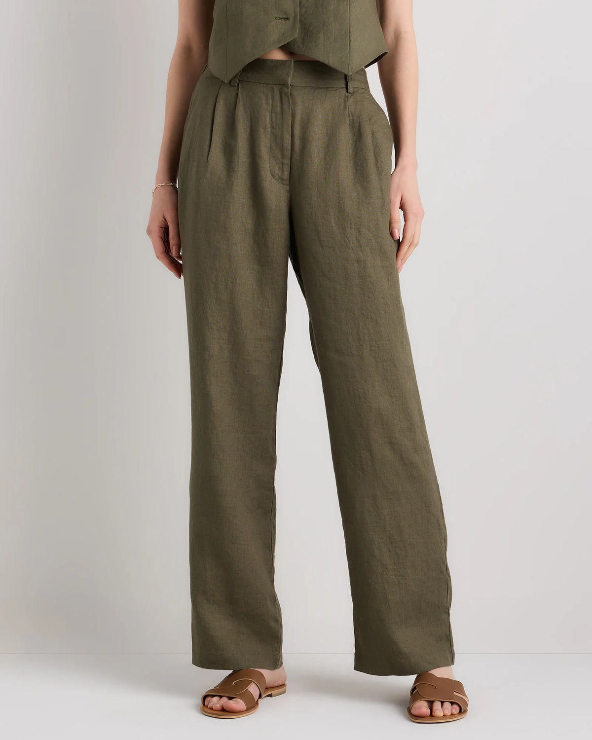 100% European Linen Pleated Trouser - 0 / Bayberry Olive Main image
