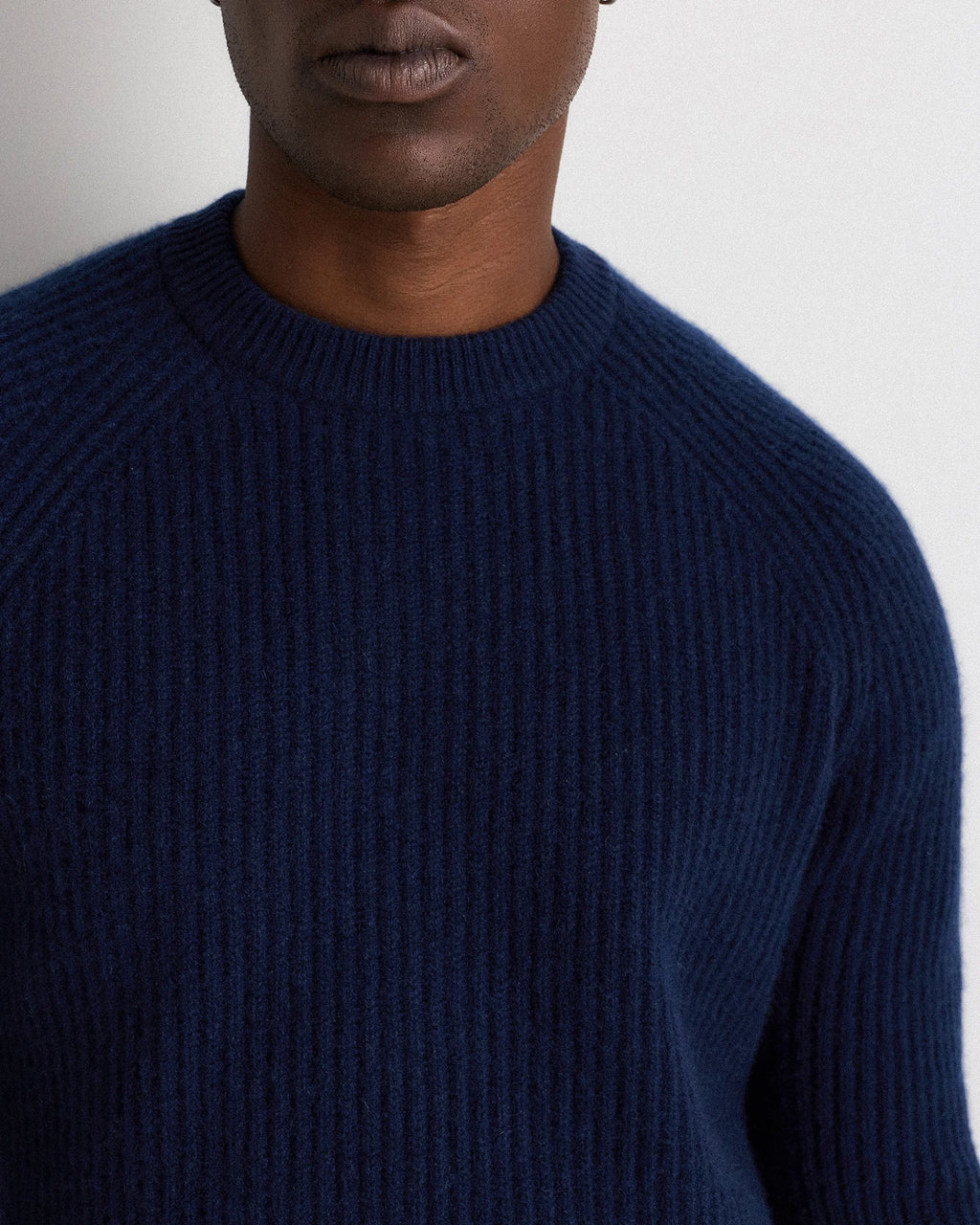 Mongolian Cashmere Fisherman Crewneck Sweater - S / Navy Marl