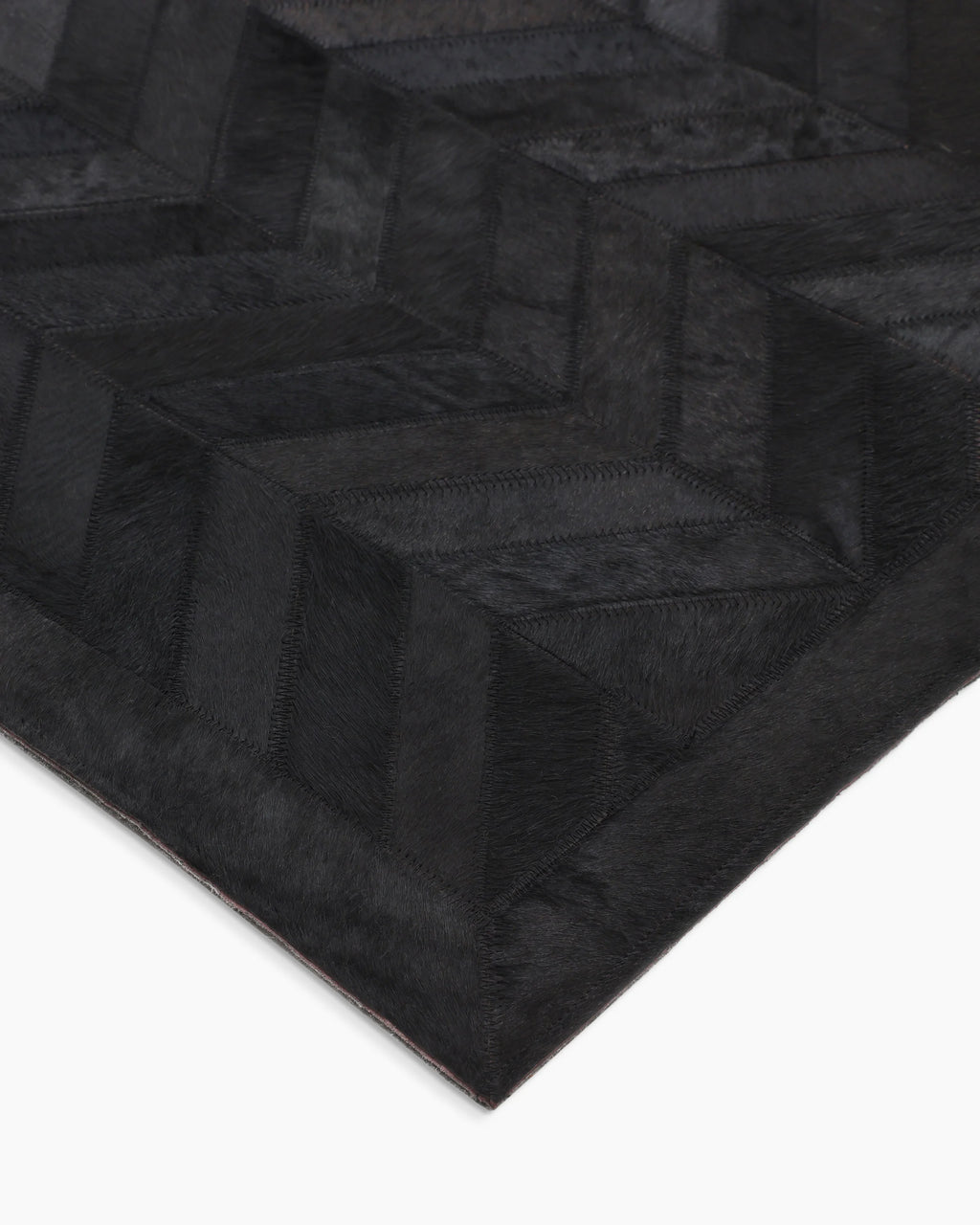 Jones Hide Rug - 5' x 8' / Green