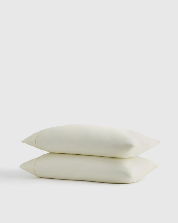 Signature Giza Cotton Sateen Pillowcase Set - Standard / White