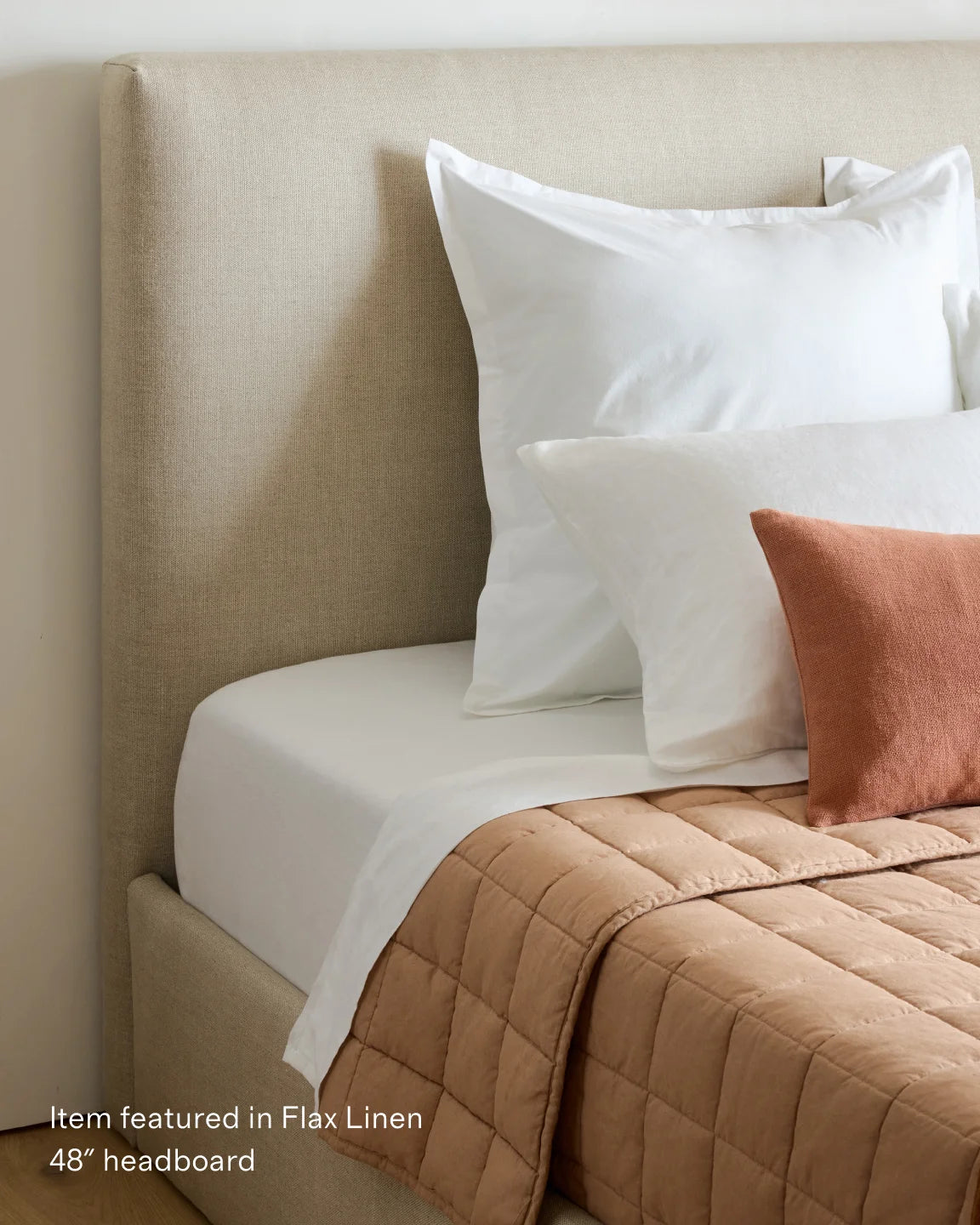 Square Bed in Performance Velvet - Full / Butterscotch