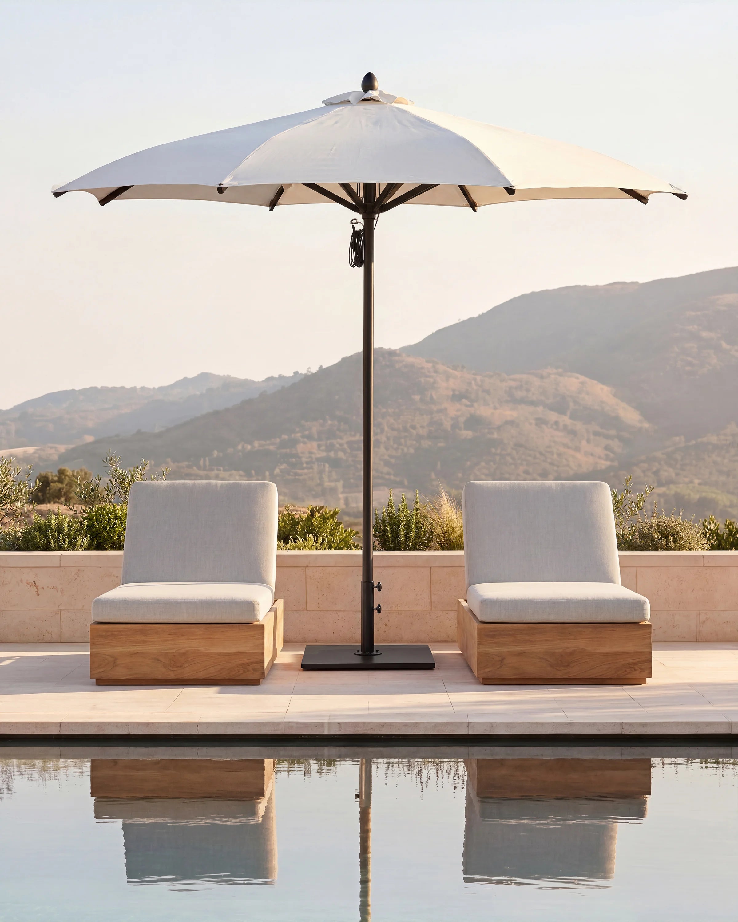 9' Round Sunbrella Outdoor Umbrella and Base - One Size / Natural/Black Secondary image