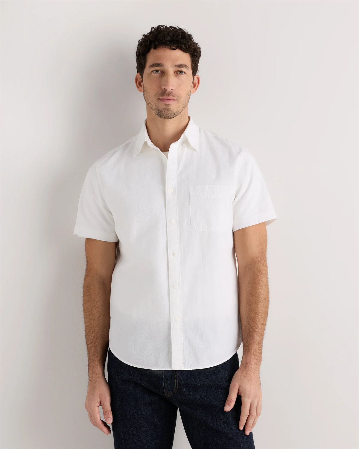 100% Organic Cotton Seersucker Short Sleeve Shirt - S / White Main image