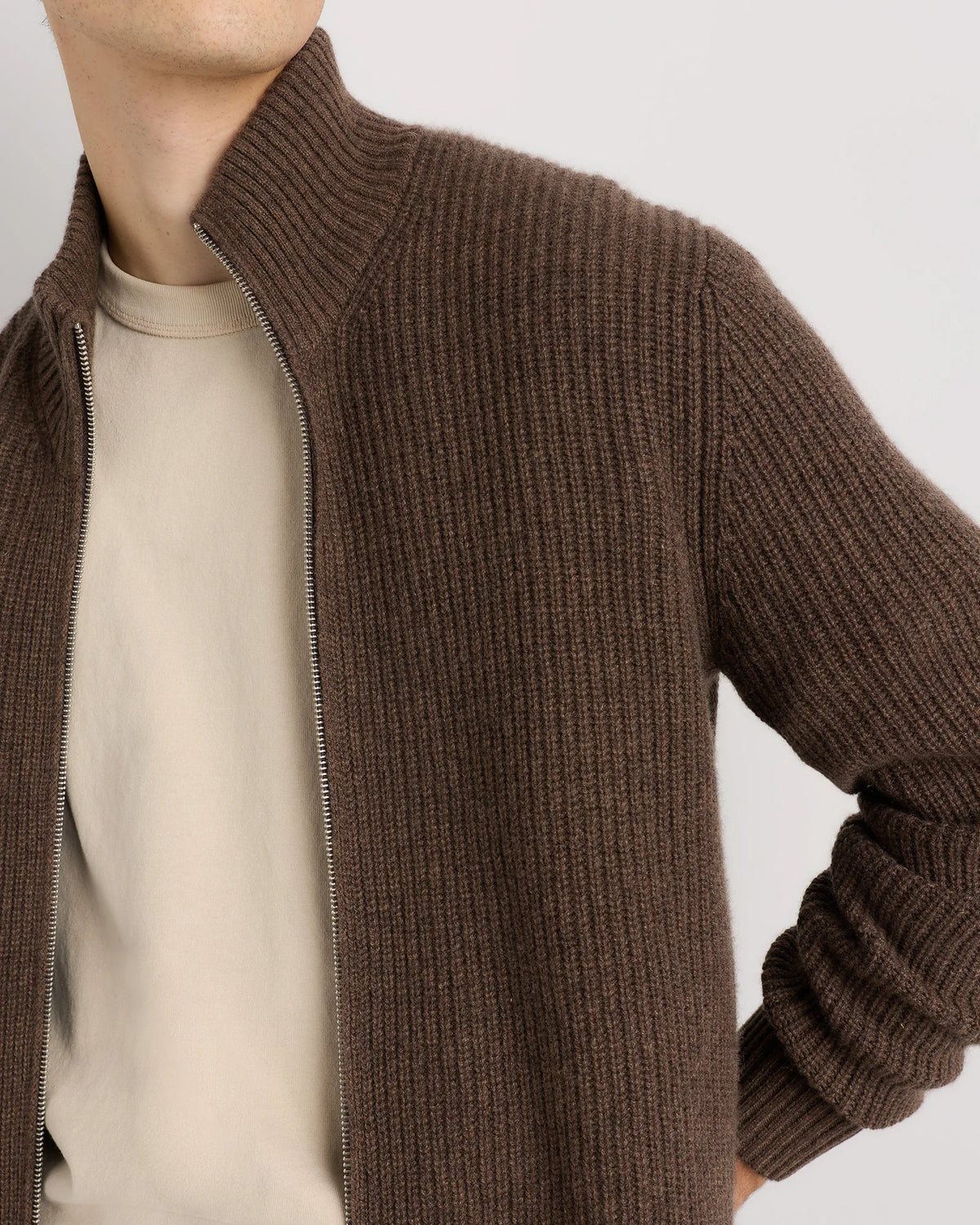 Mongolian Cashmere Fisherman Full Zip Sweater - S / Teak