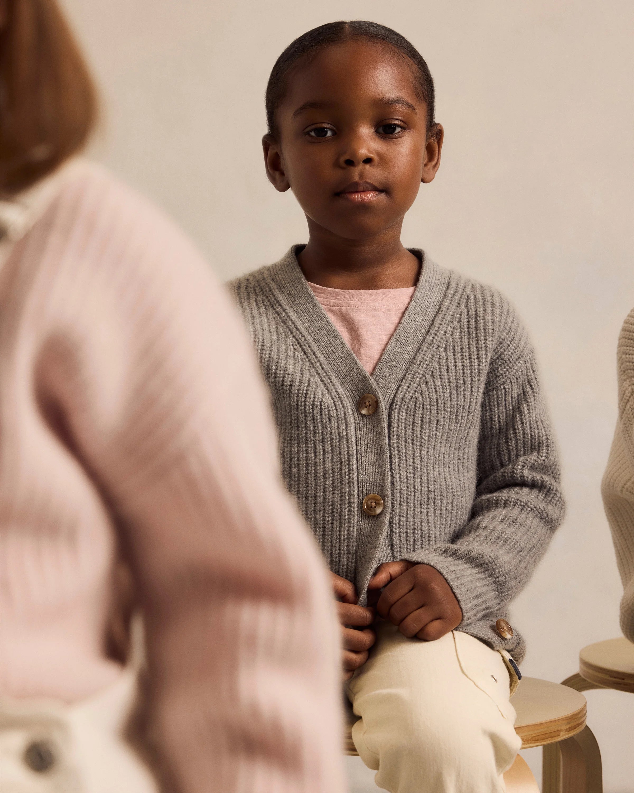 Washable Cashmere Oversized Fisherman Cardigan - 2T / Heather Grey Secondary image