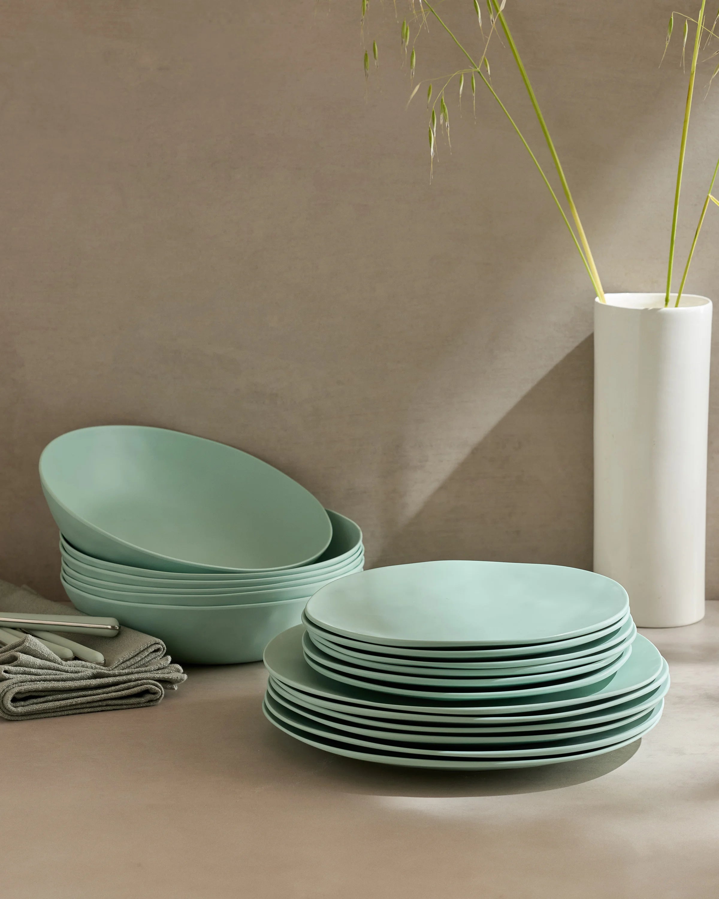 Outdoor Melamine 18pc Dinnerware Set - One Size / Mint Green Secondary image