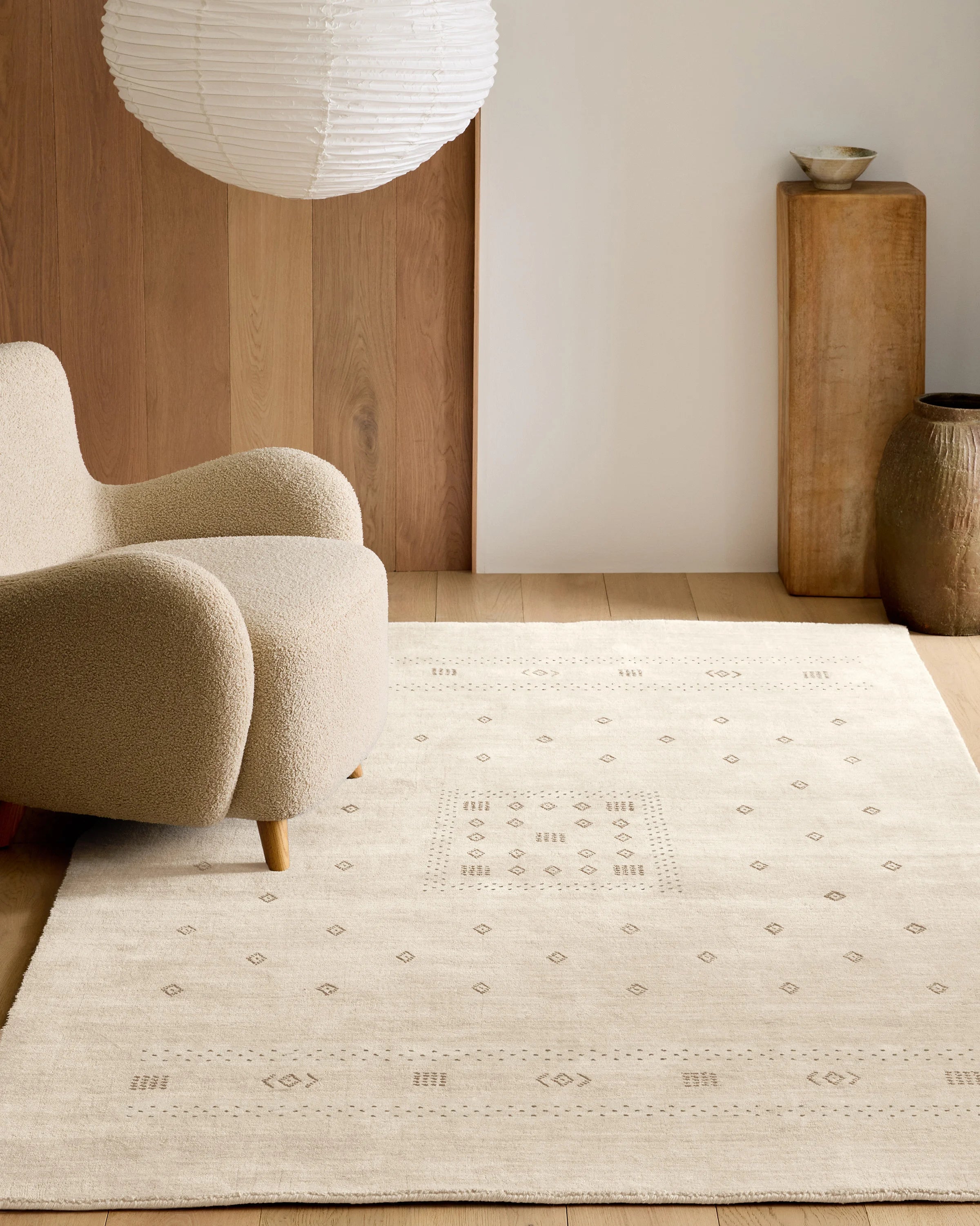 Dakota Hand-Loomed Wool Rug - 4' x 6' / Ivory Secondary image