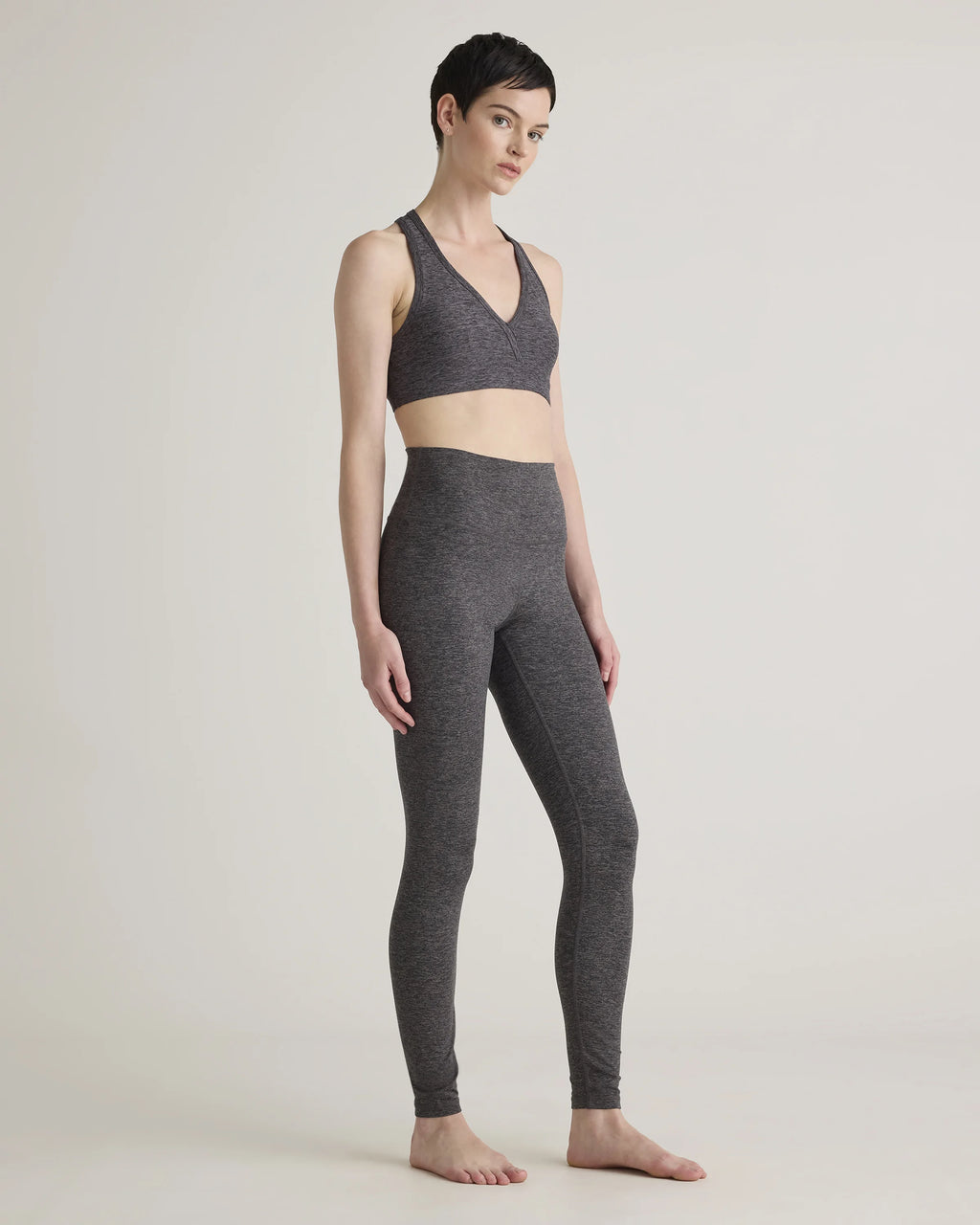 Ultra-Soft V-Neck Racerback Bra - XS / Heather Black