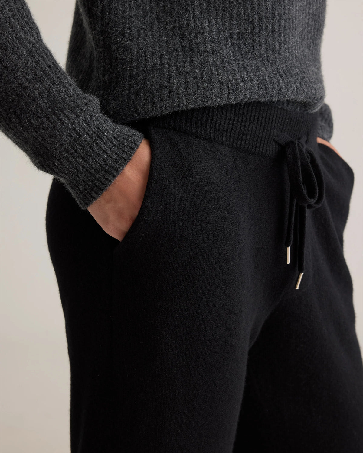 Mongolian Cashmere Jogger - S / Heather Truffle Brown
