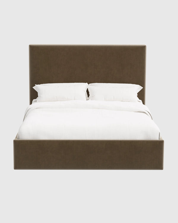 Square Bed in Performance Velvet - Full / Butterscotch