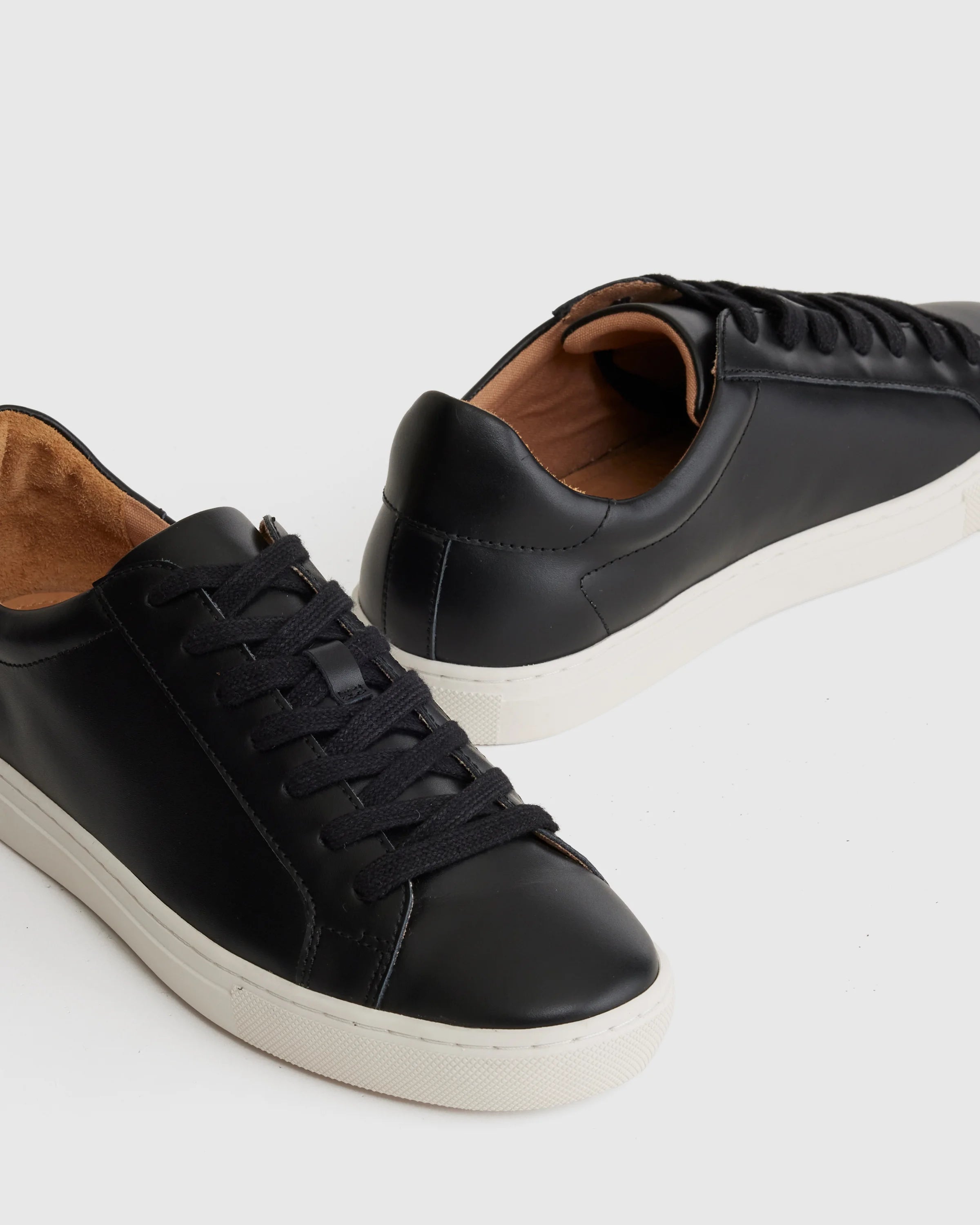 100% Leather Everyday Sneaker - 5 / Black Secondary image