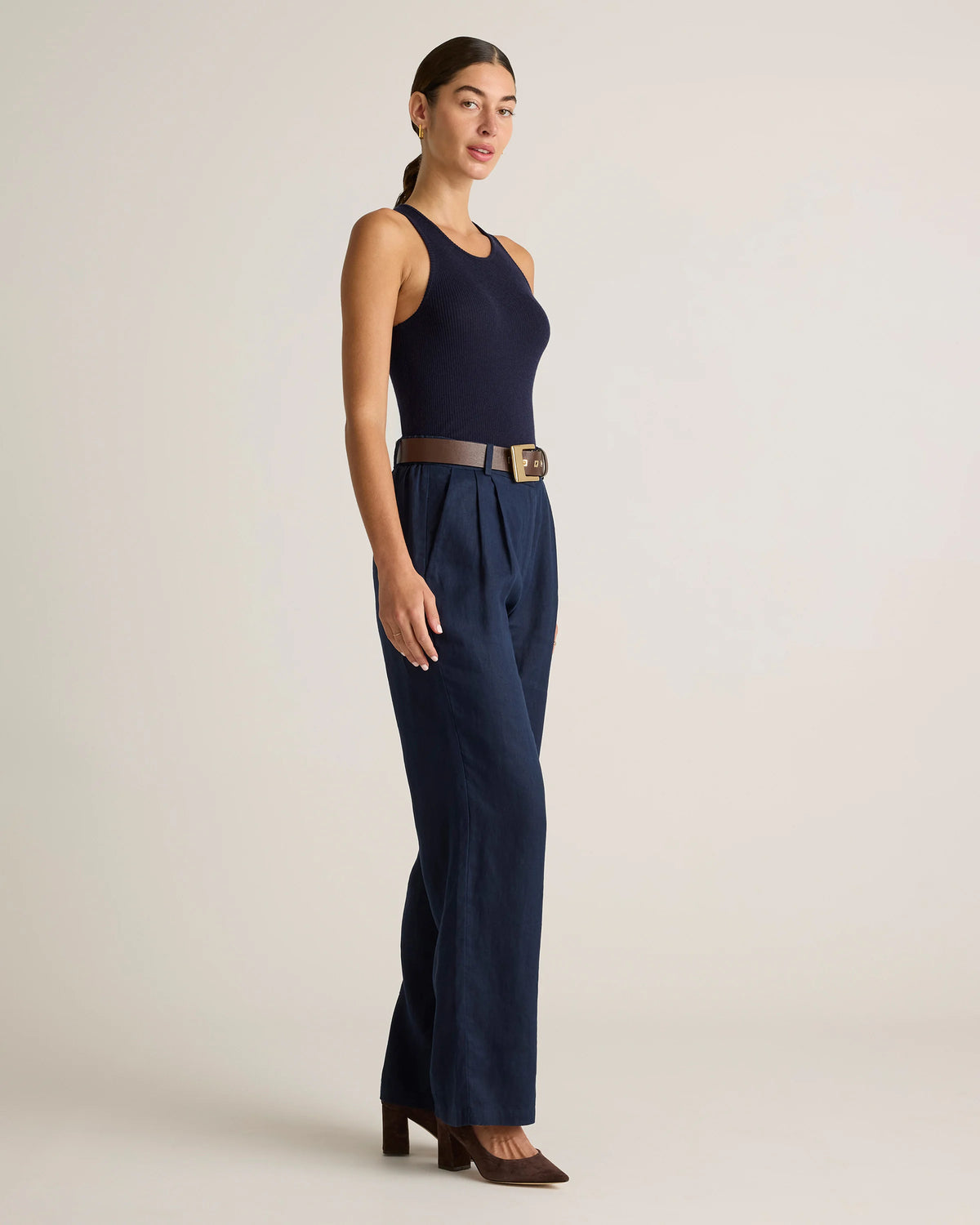 100% European Linen Pleated Trouser - 6 / Deep Navy