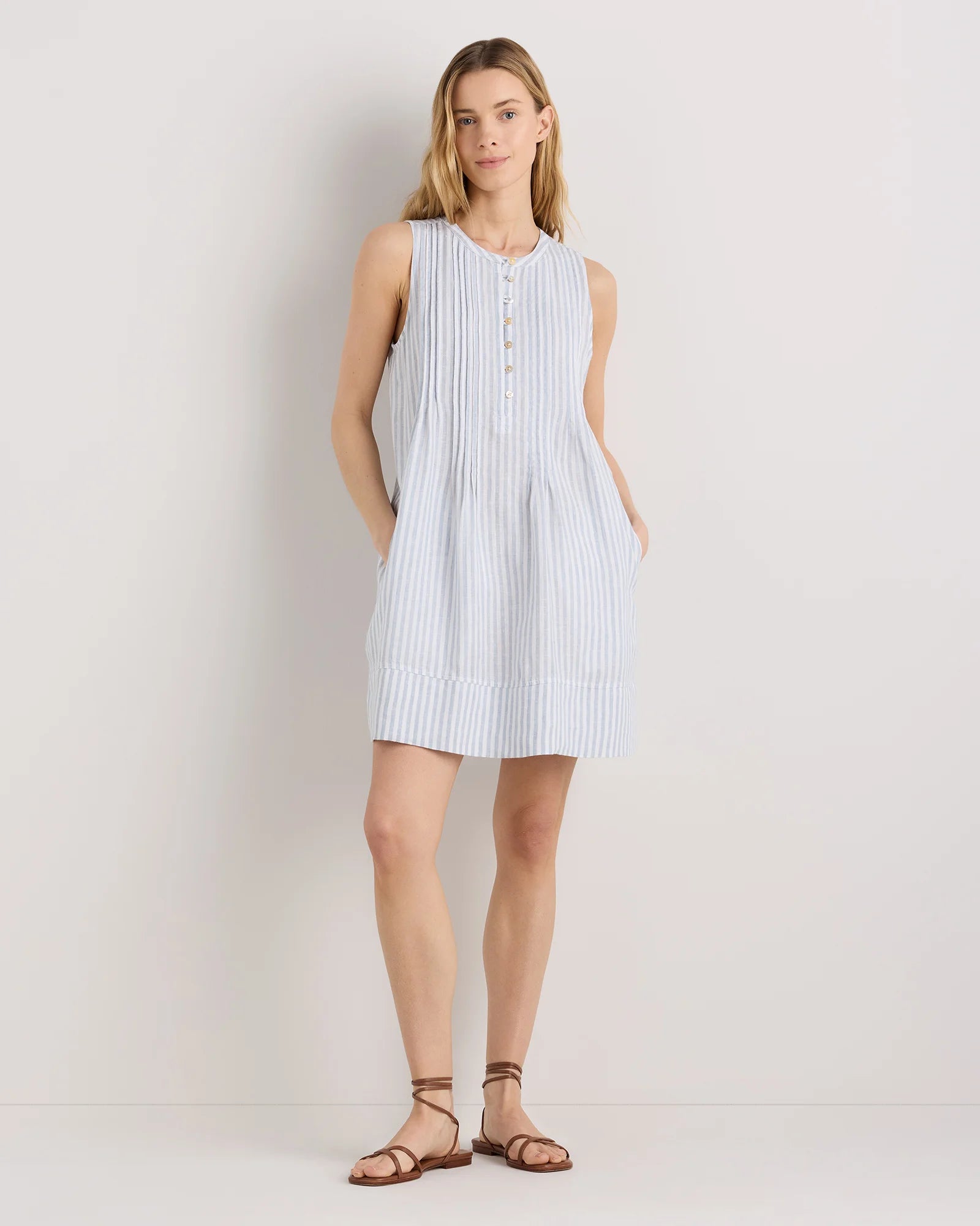 100% European Linen Sleeveless Swing Dress - XS / Classic Mini Gingham Secondary image