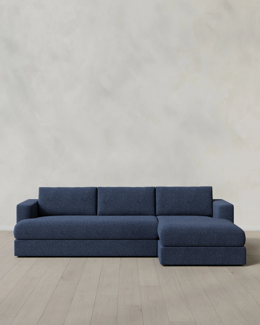 Sierra Curved Arm Chaise Sectional in Performance Boucle - Right Arm / Linen