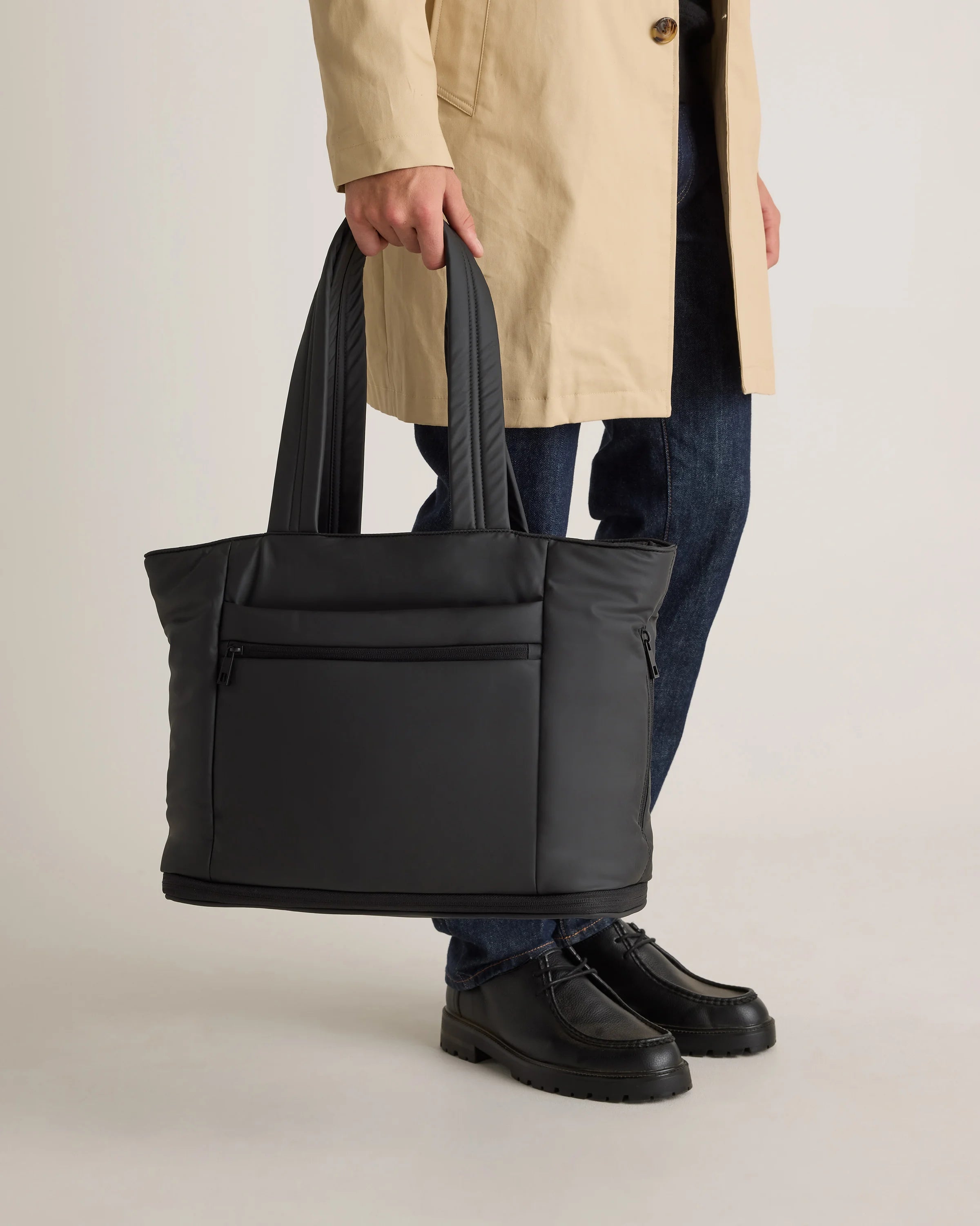 Water Repellent Puff Expandable Tote - One Size / Black Secondary image