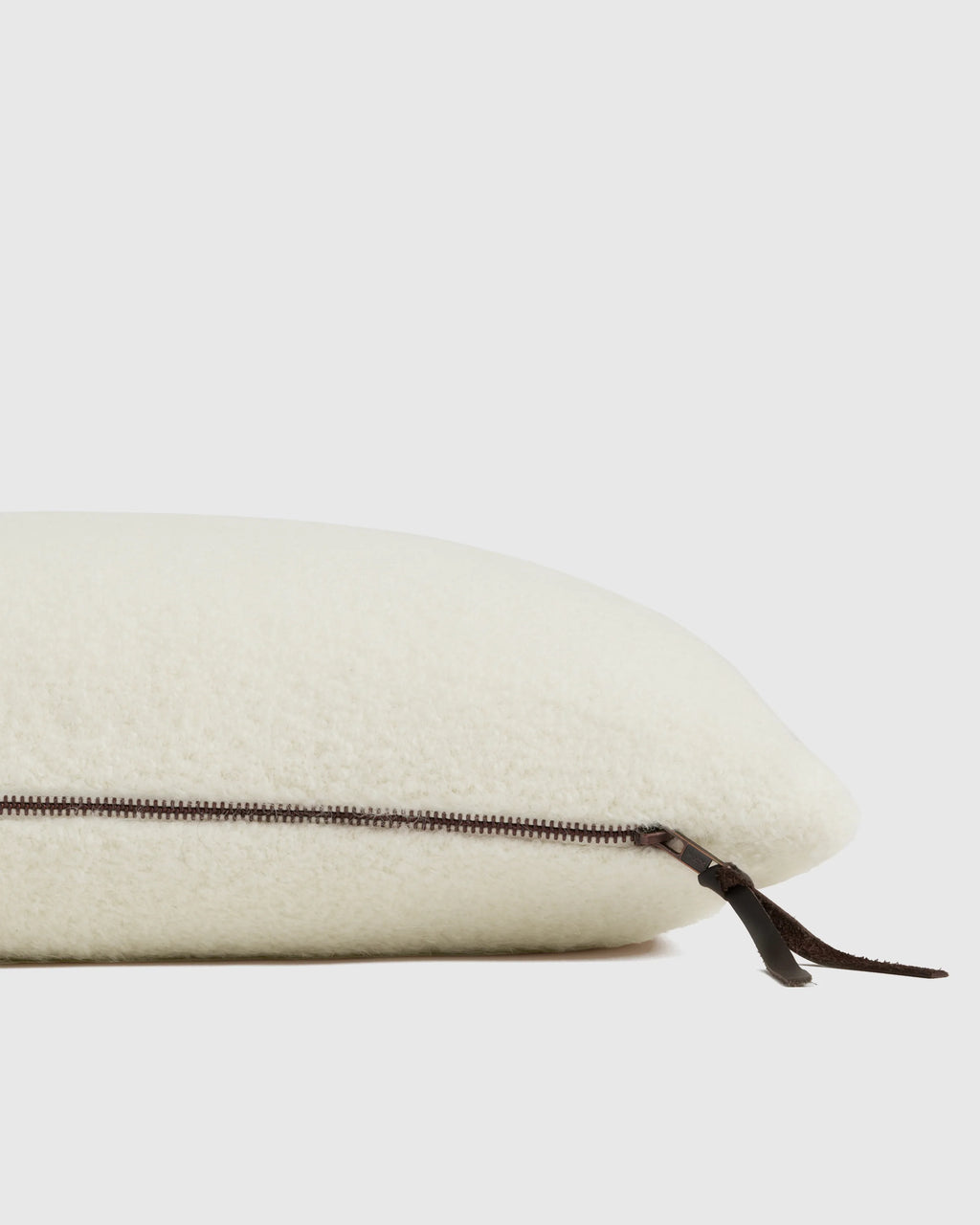 Alpaca Boucle Pillow Cover - 20x20 / Light Heather Grey