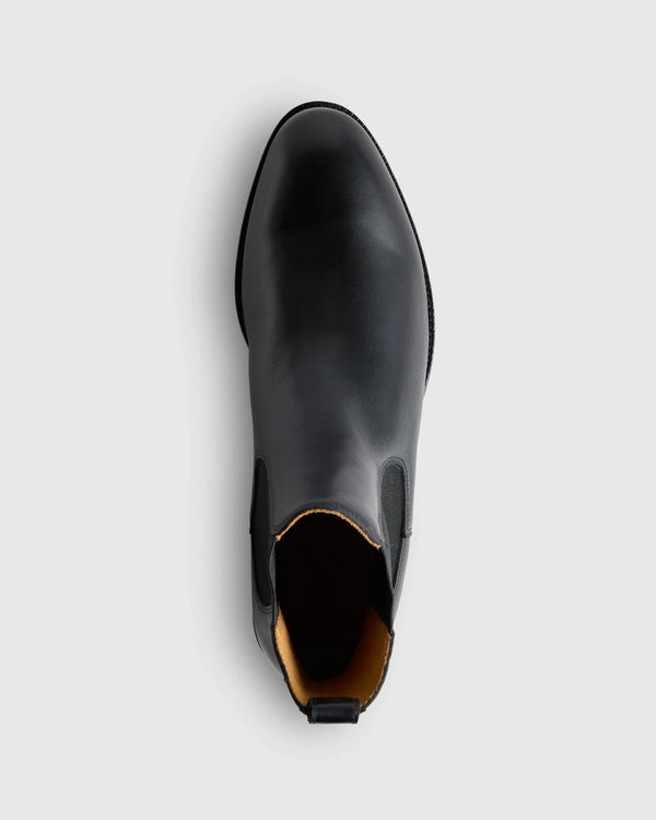 Essential Leather Dress Chelsea Boot - 7 / Black