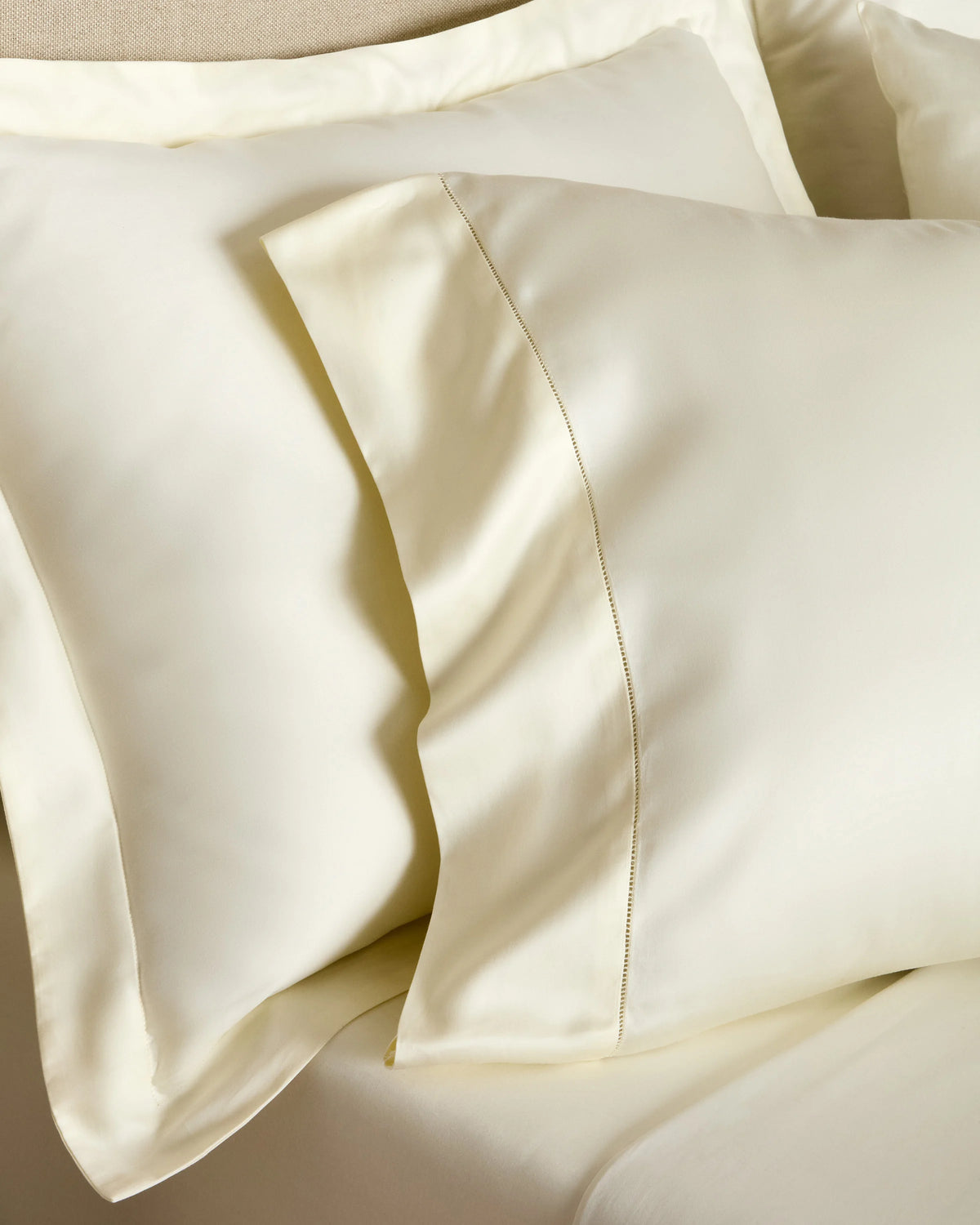 Signature Giza Cotton Sateen Duvet Cover Set - Twin / Sand