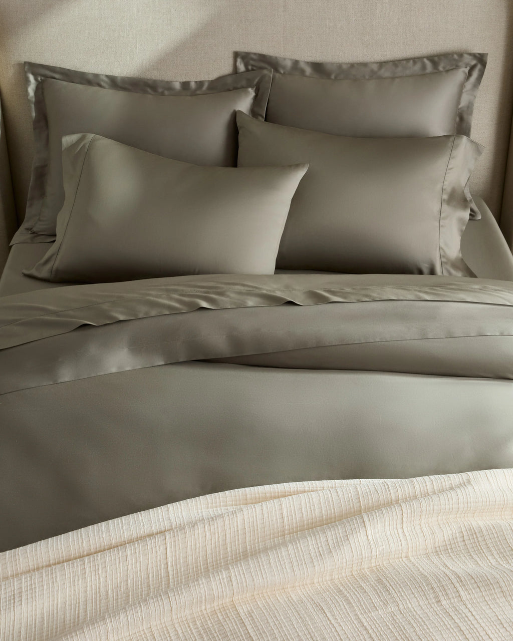 Signature Giza Cotton Sateen Duvet Cover - Twin / Light Grey