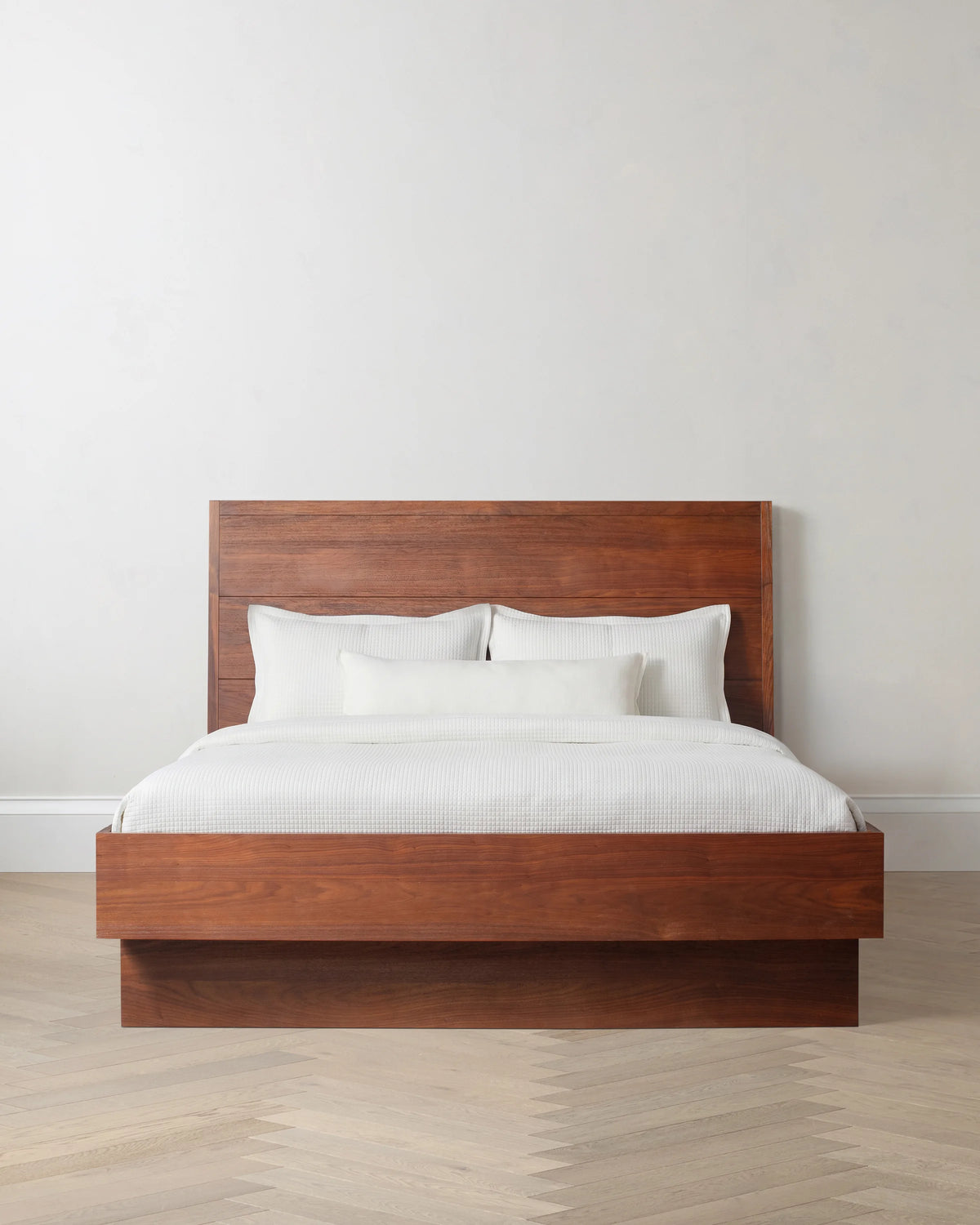 Solid Wood Platform Bed - Queen / Walnut Brown Main image