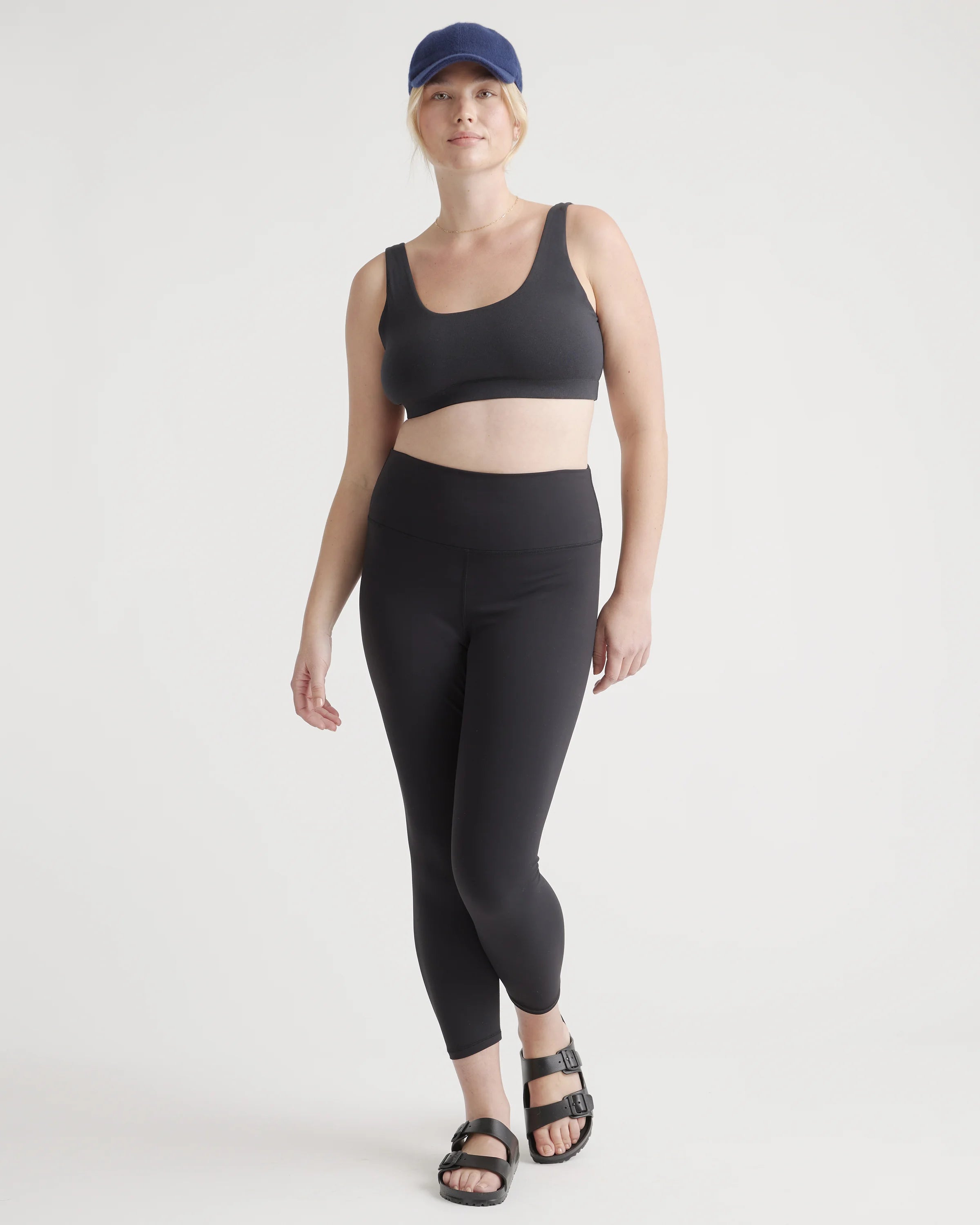 Ultra-Form High-Rise Legging - XS / Black Secondary image