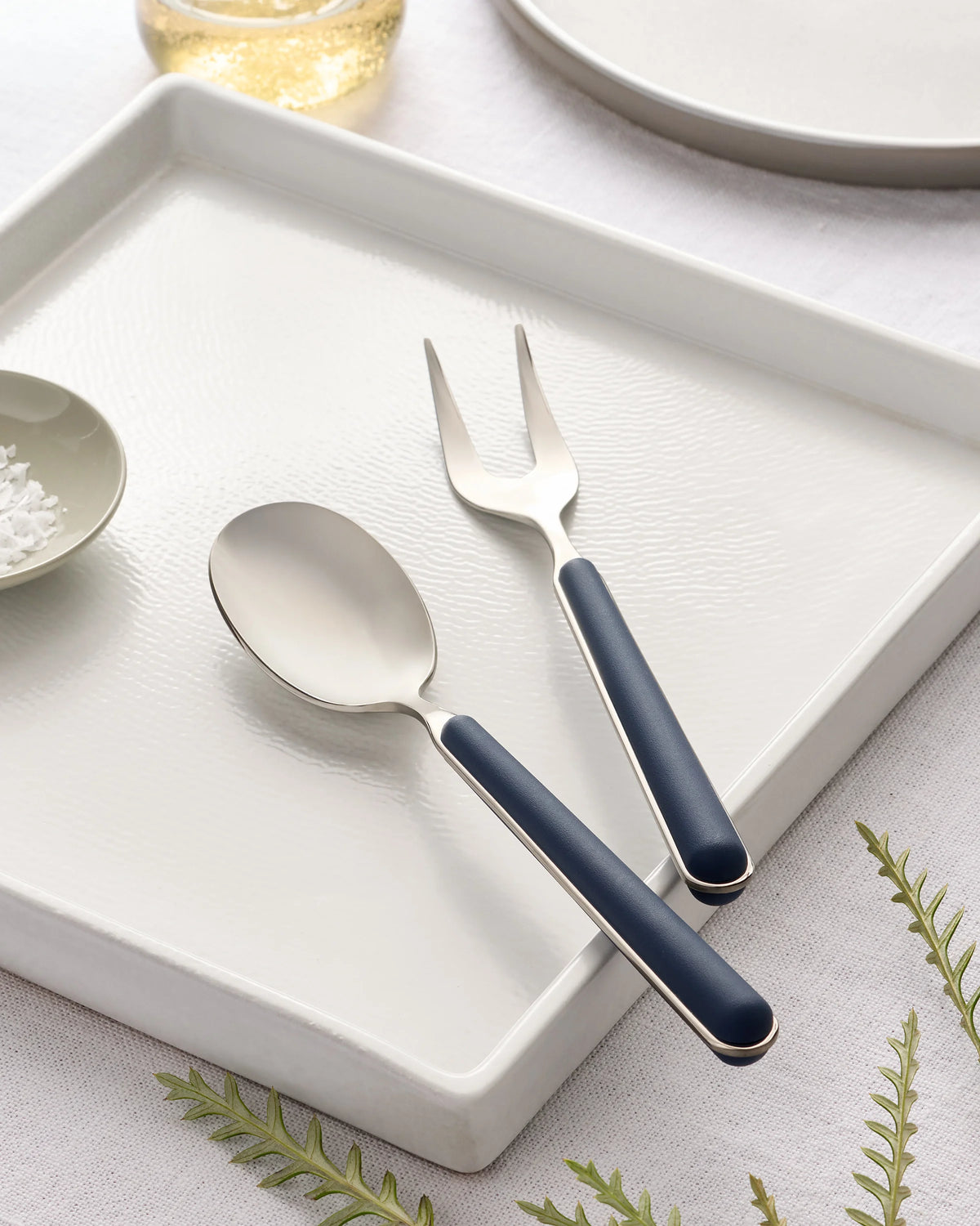 Fantasia 2-Pc Serving Utensil Set by Mepra - One Size / Porcelain