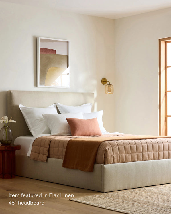Square Bed in Performance Velvet - Full / Butterscotch