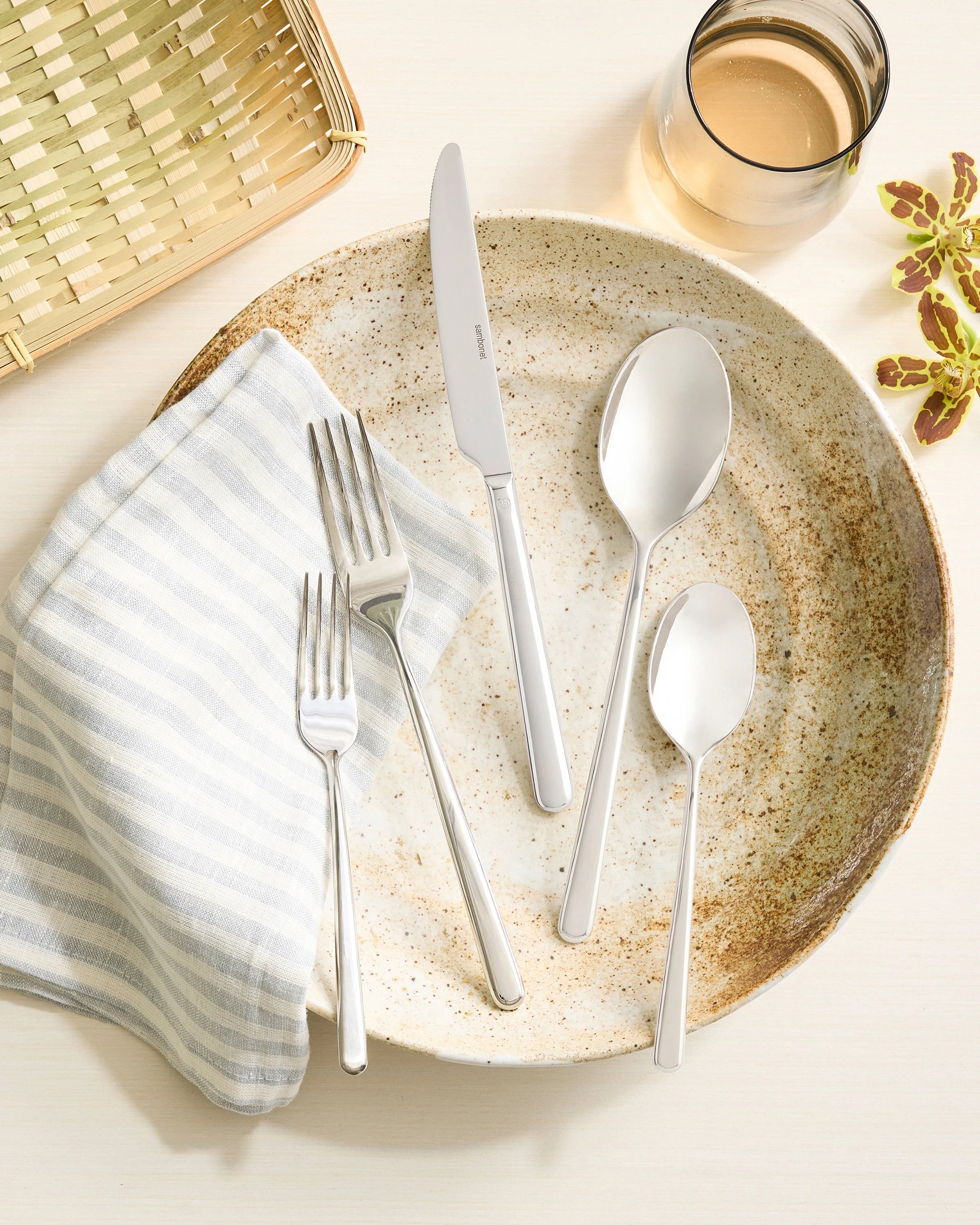 Gia Minimalist 20 Piece Flatware Set - One Size / Polished Stainless Steel Secondary image