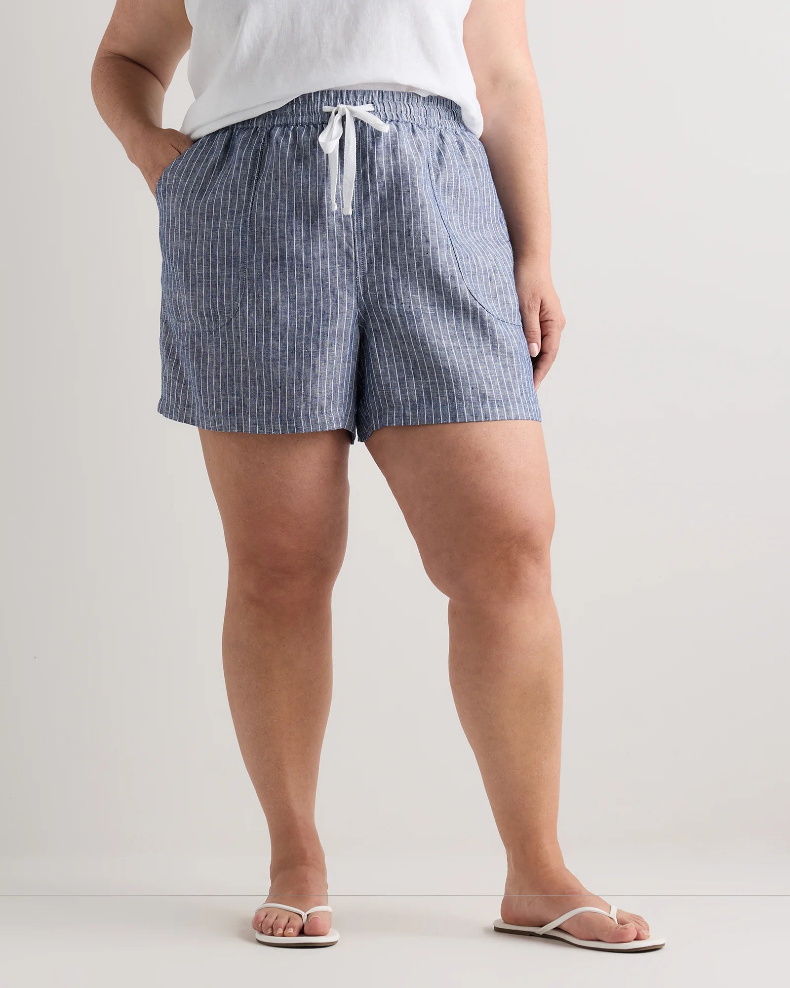 100% European Linen Shorts - 1X / Classic Mini Gingham Secondary image