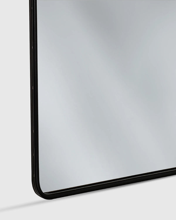 Arched Metal Framed Wall Mirror - One Size / Silver Metal Frame