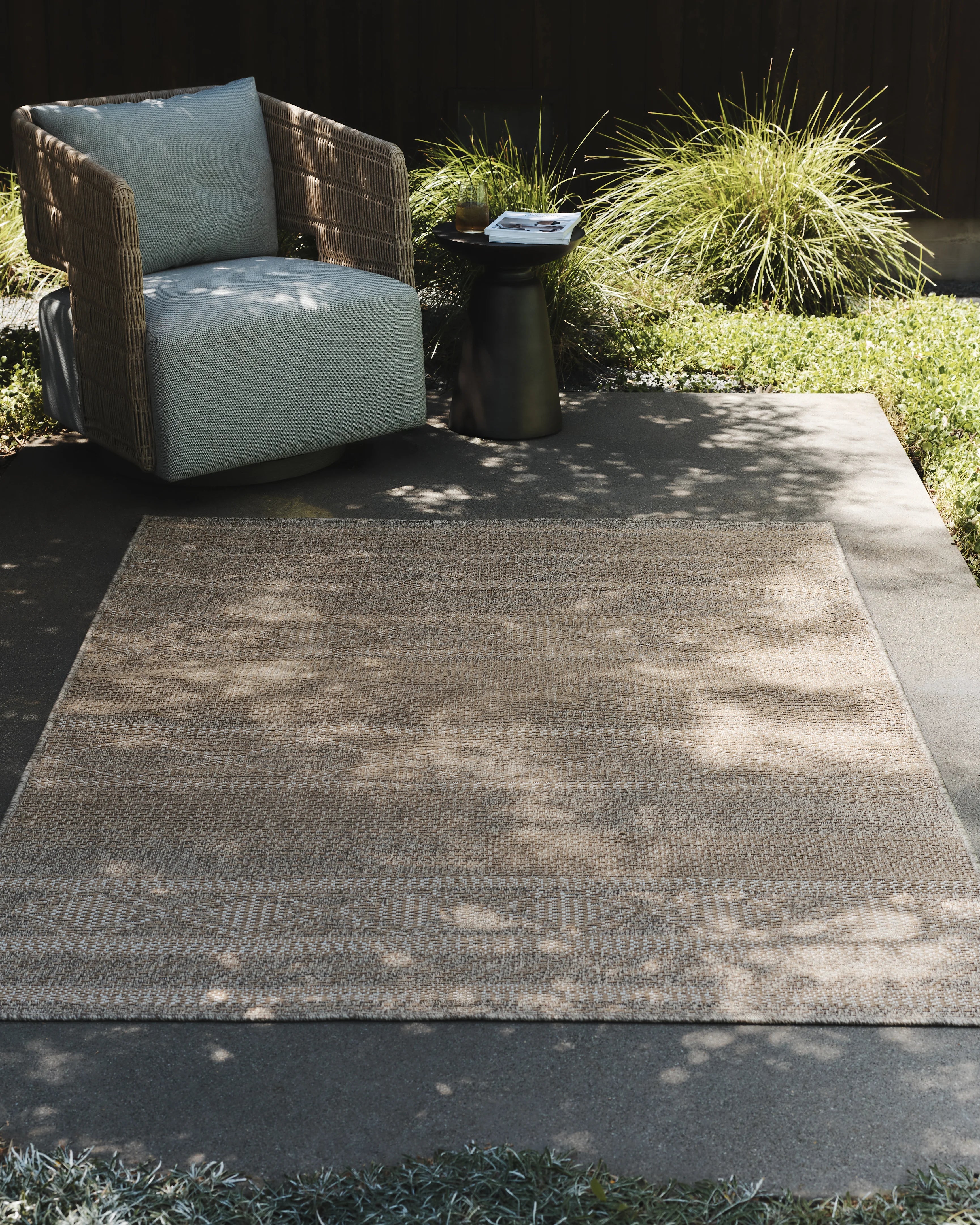 Wheatley Indoor/Outdoor Rug - 3'3" x 5' / Ivory Secondary image