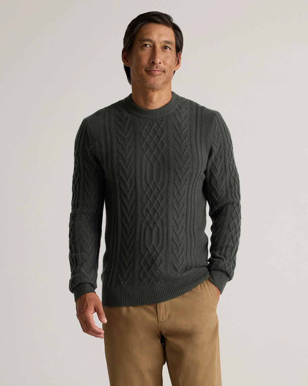 Mongolian Cashmere Cable Crewneck Sweater - S / True Navy Main image