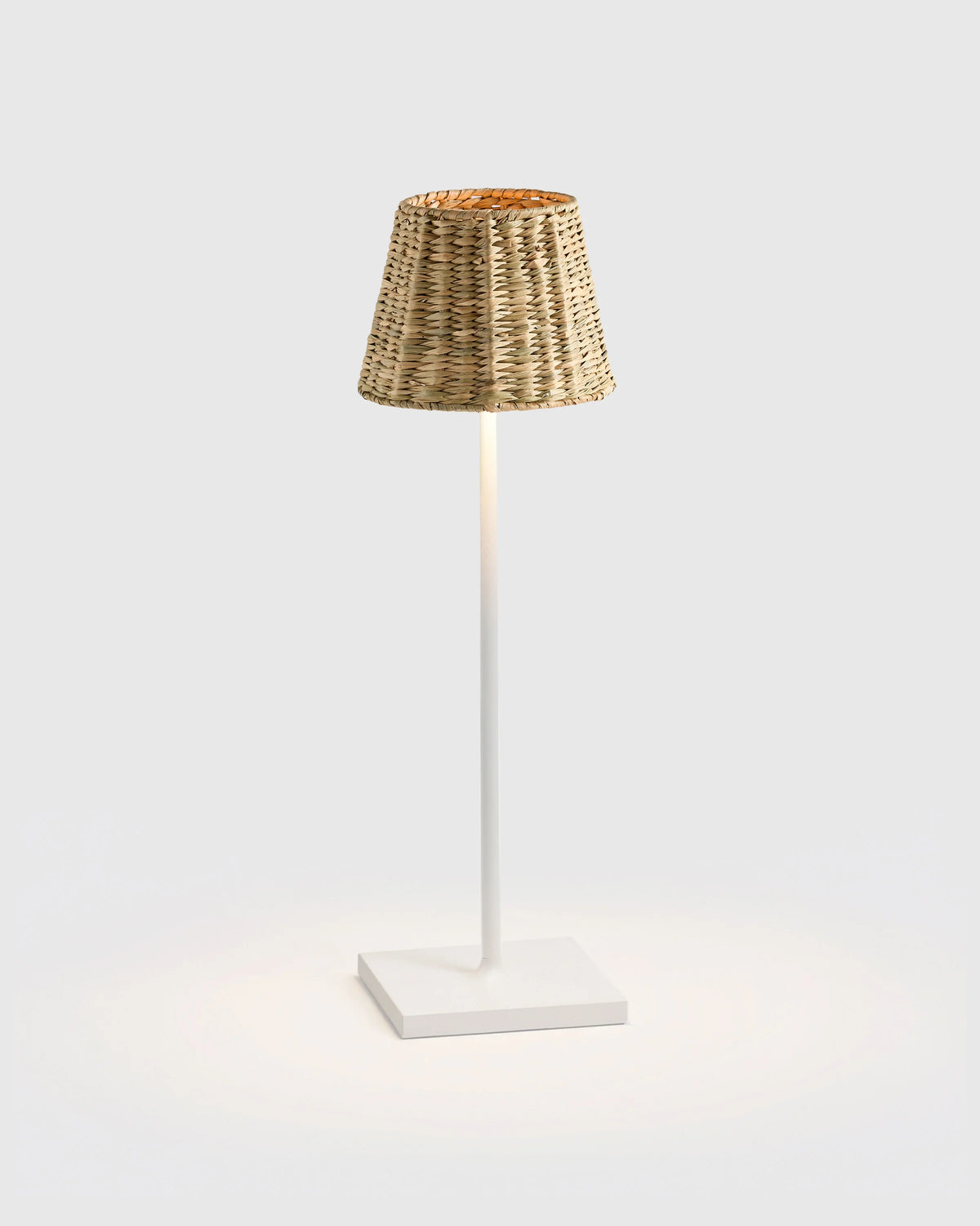 Poldina Pro Rechargeable Table Lamp with Seagrass Shade by Zafferano - Regular / White