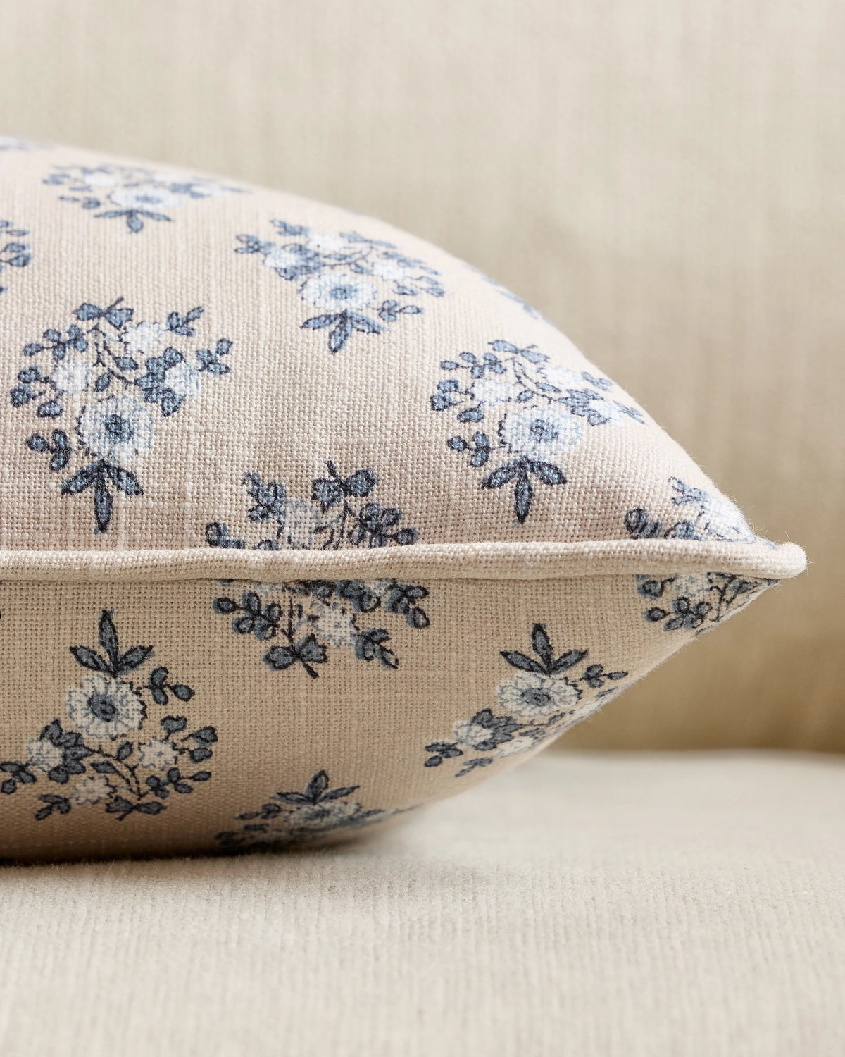 Piped Block Print Cotton Pillow Cover - 12x20 / Natural