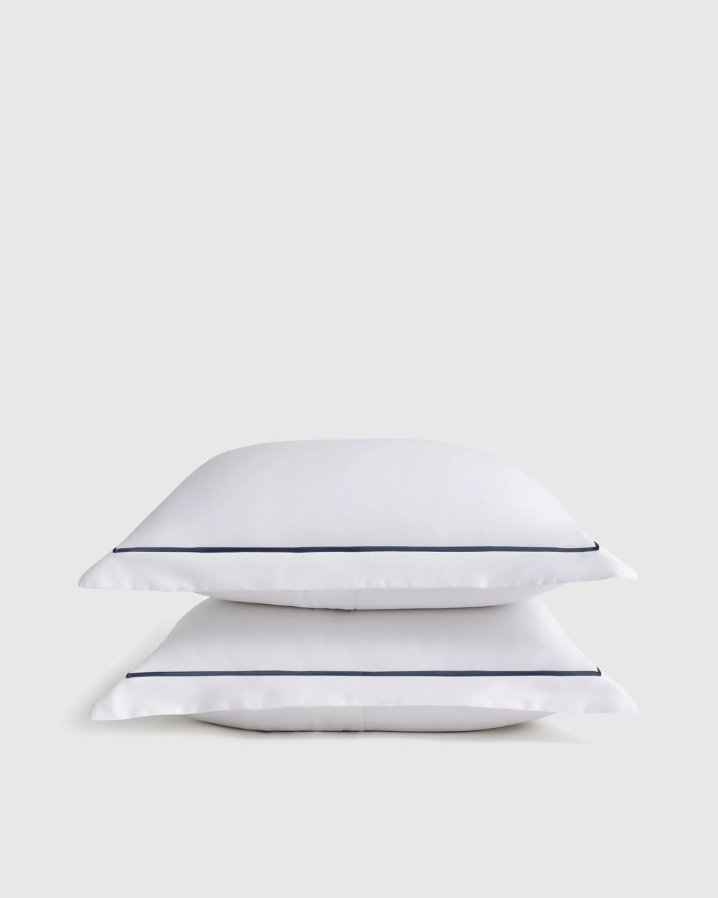 Signature Giza Cotton Sateen Embroidered Sham Set - Standard / White/Dried Sage