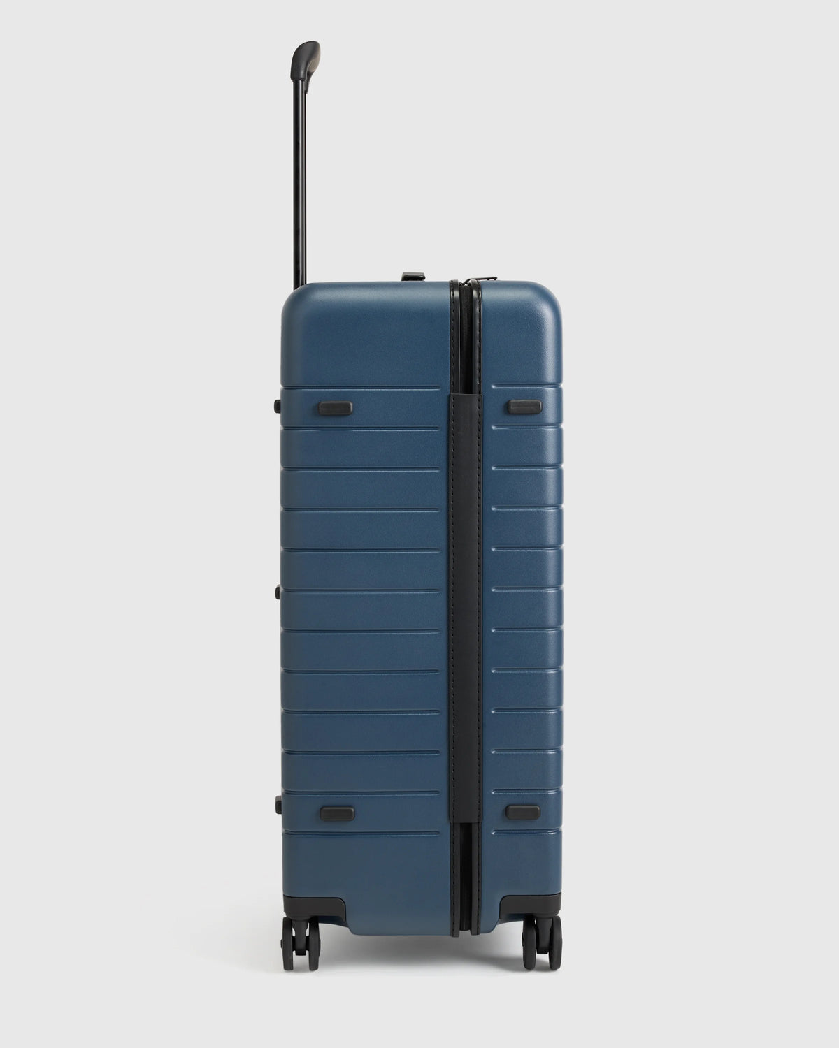 Trunk Check-In Suitcase - One Size / Black
