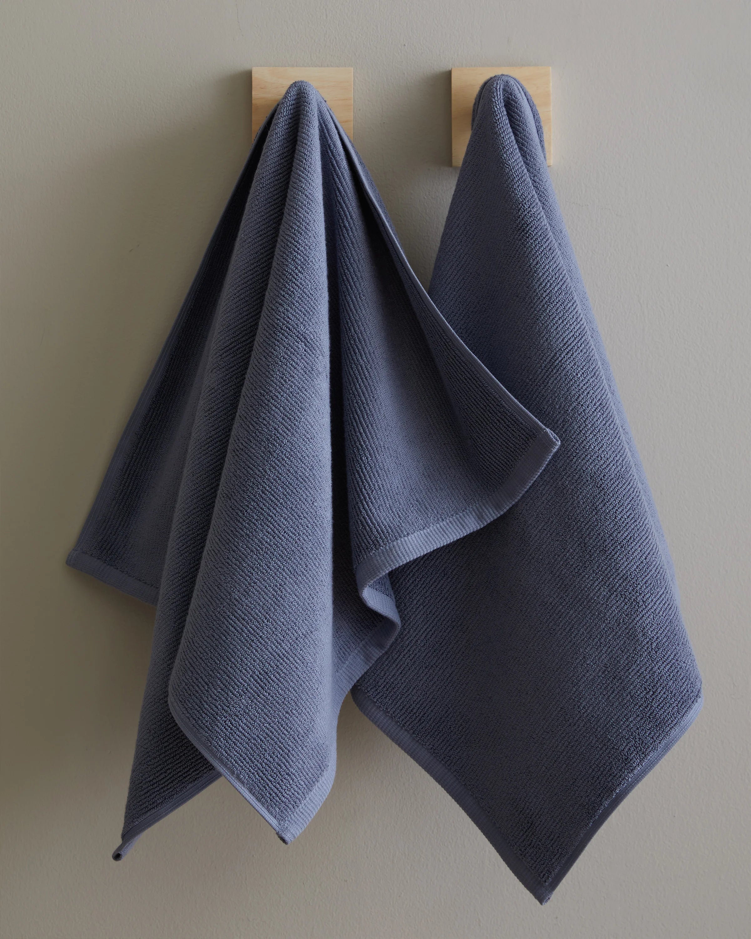 Turkish Ribbed Quick Dry Hand Towel (Set of 2) - One Size / Mineral Secondary image