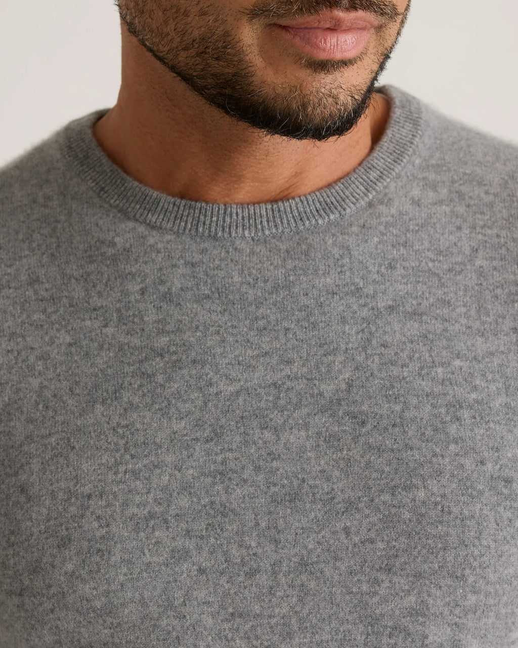 Mongolian Cashmere Crewneck Sweater - XS / Black