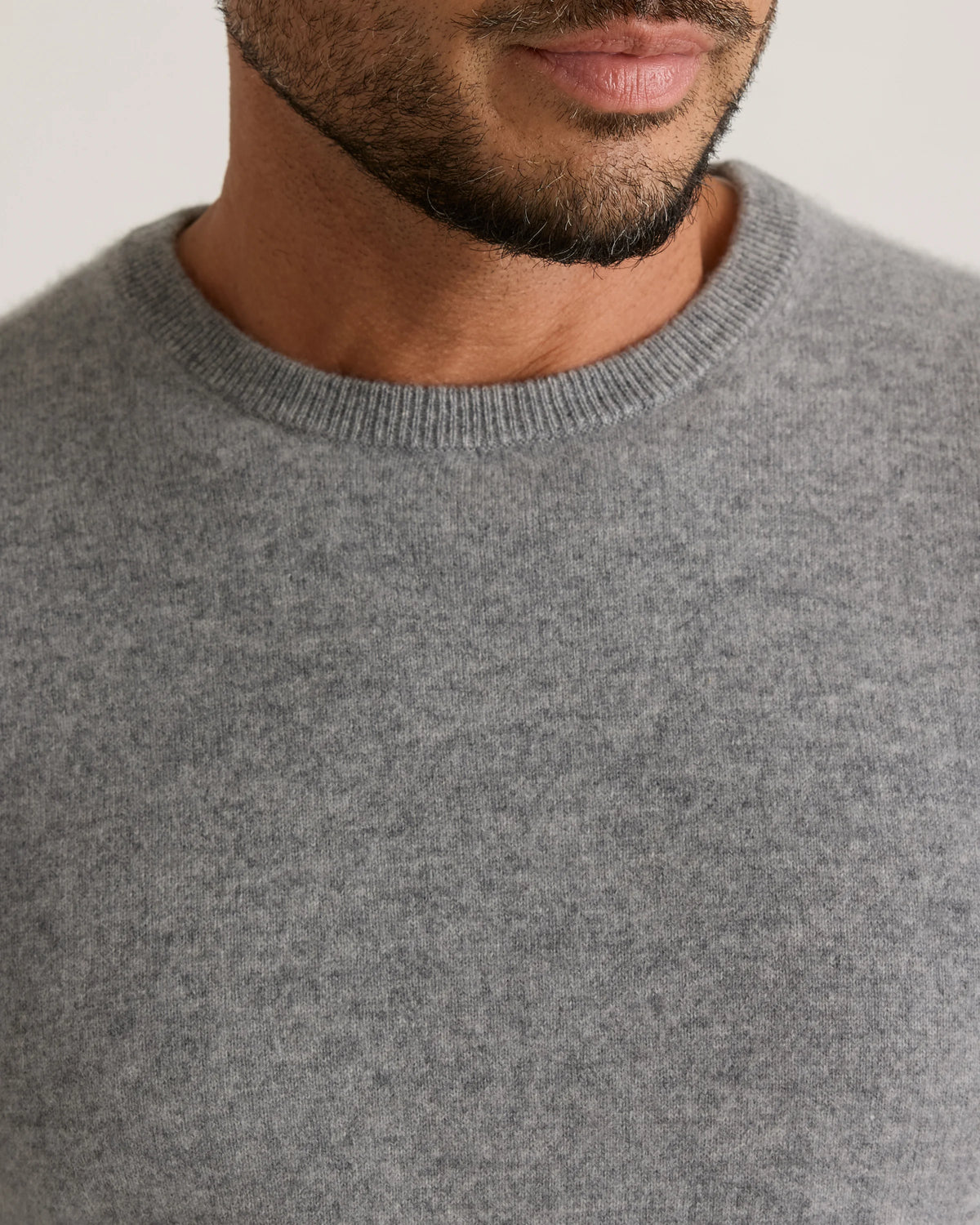 Mongolian Cashmere Crewneck Sweater - XS / Black
