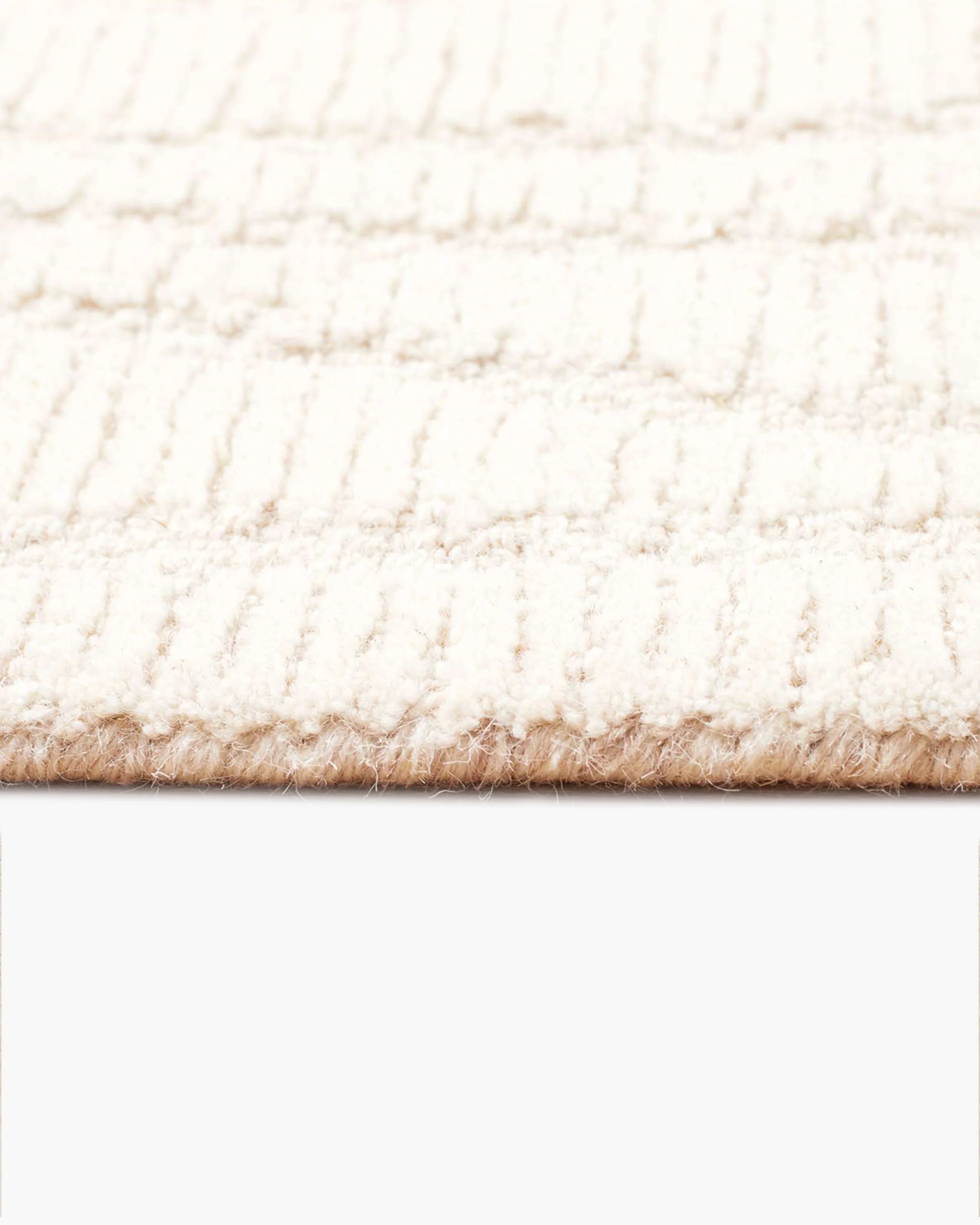 Belen Hand-Tufted Wool Rug - 2' x 3' / Natural Secondary image