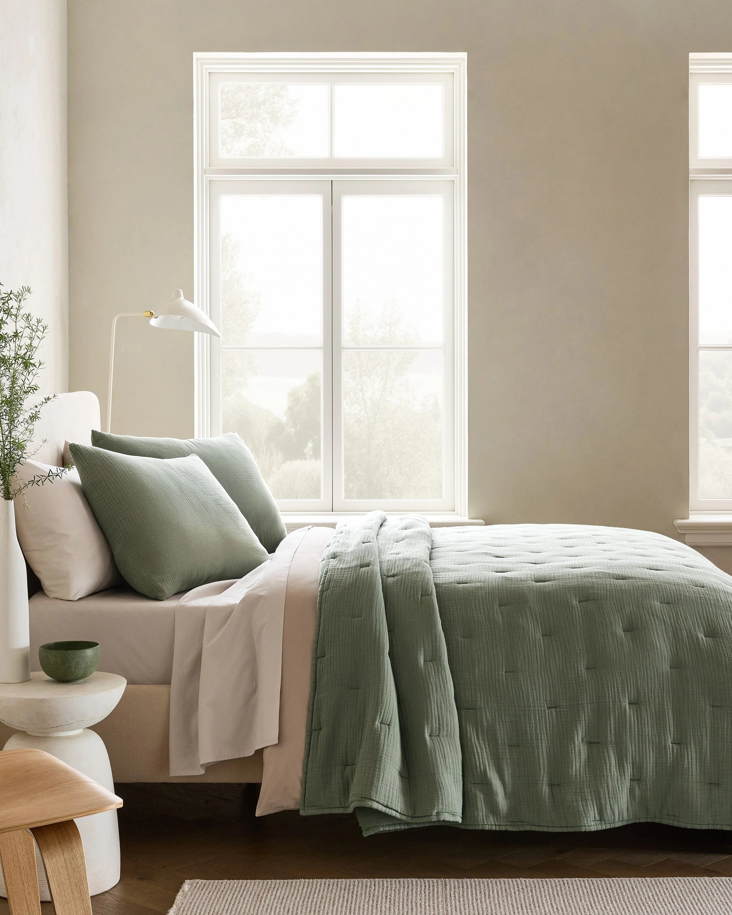 Organic Cotton Gauze Dream Quilt - Twin / Dried Sage Secondary image