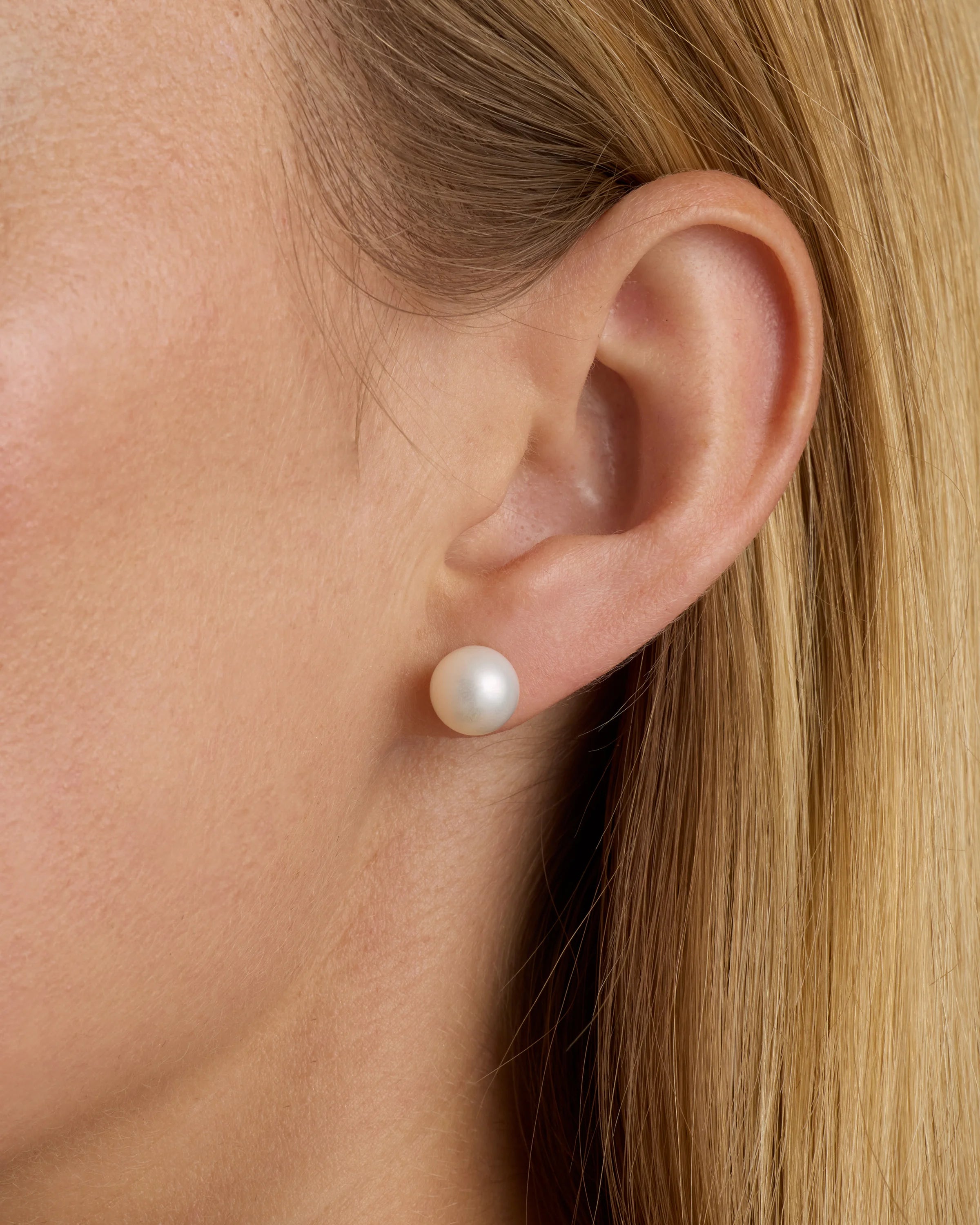 14K Gold Freshwater Cultured Pearl Studs - One Size / Yellow Gold Secondary image