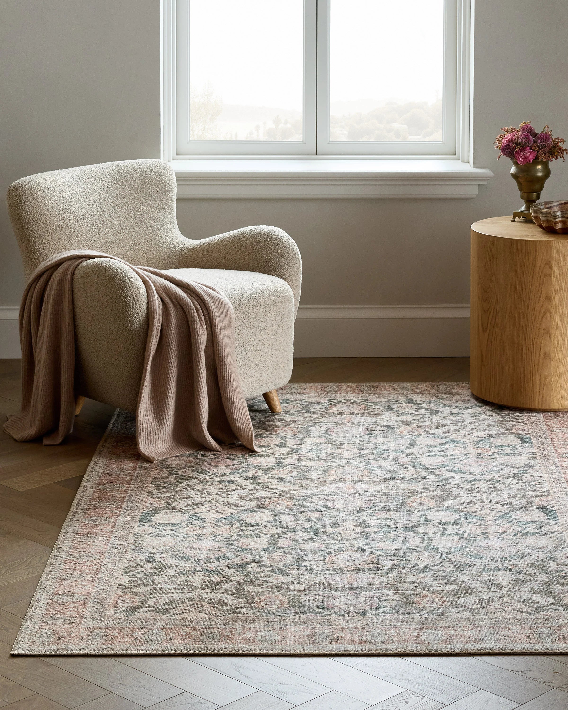 Verne Washable Rug - 3'9" x 5'6" / Green Secondary image