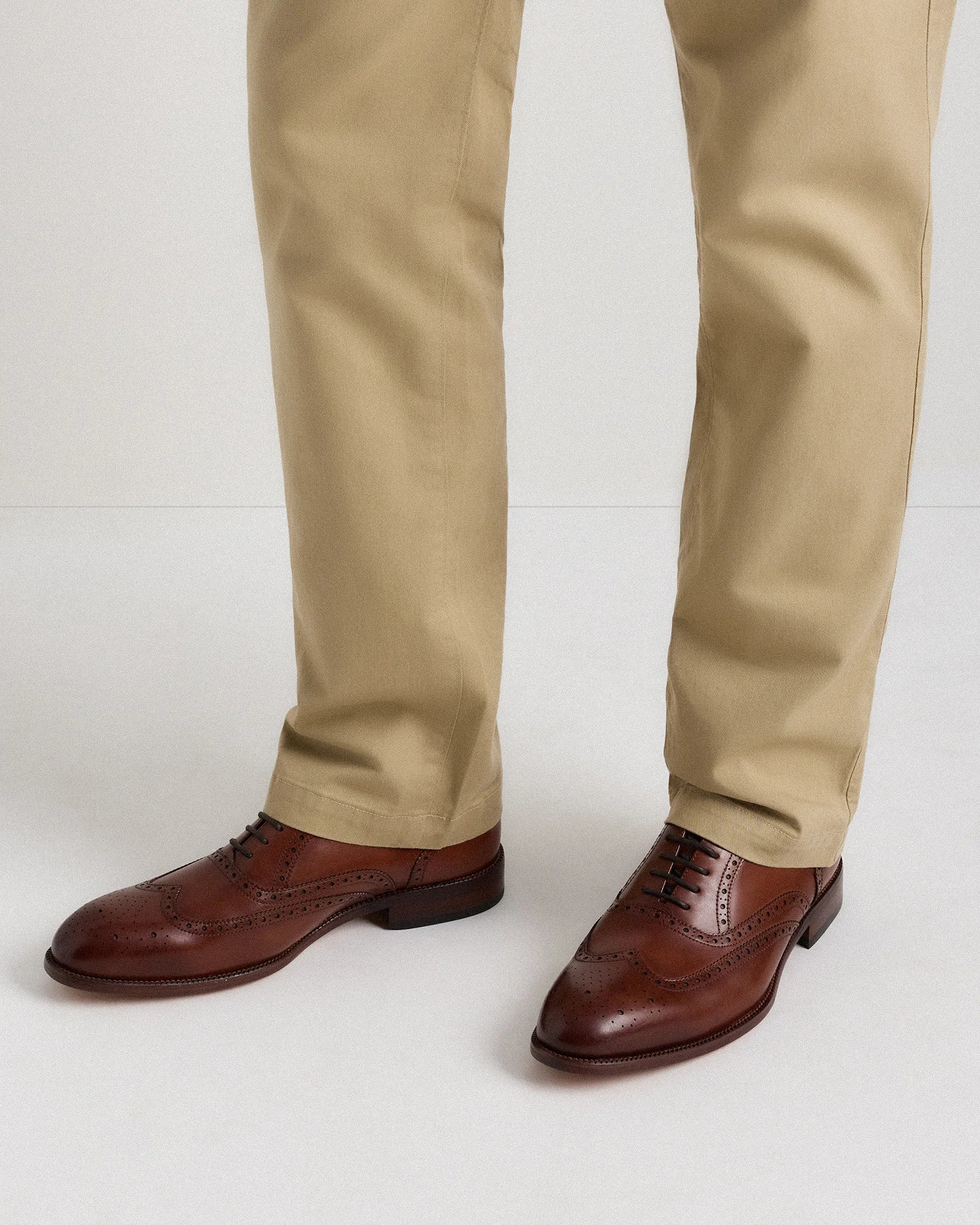 Italian Leather Wingtip Oxford - 7 / Cognac Secondary image