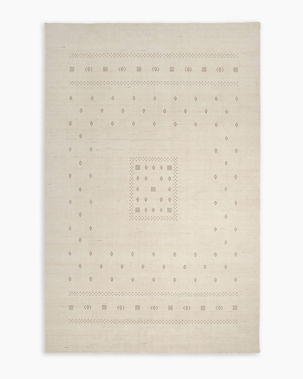 Dakota Hand-Loomed Wool Rug - 4' x 6' / Ivory
